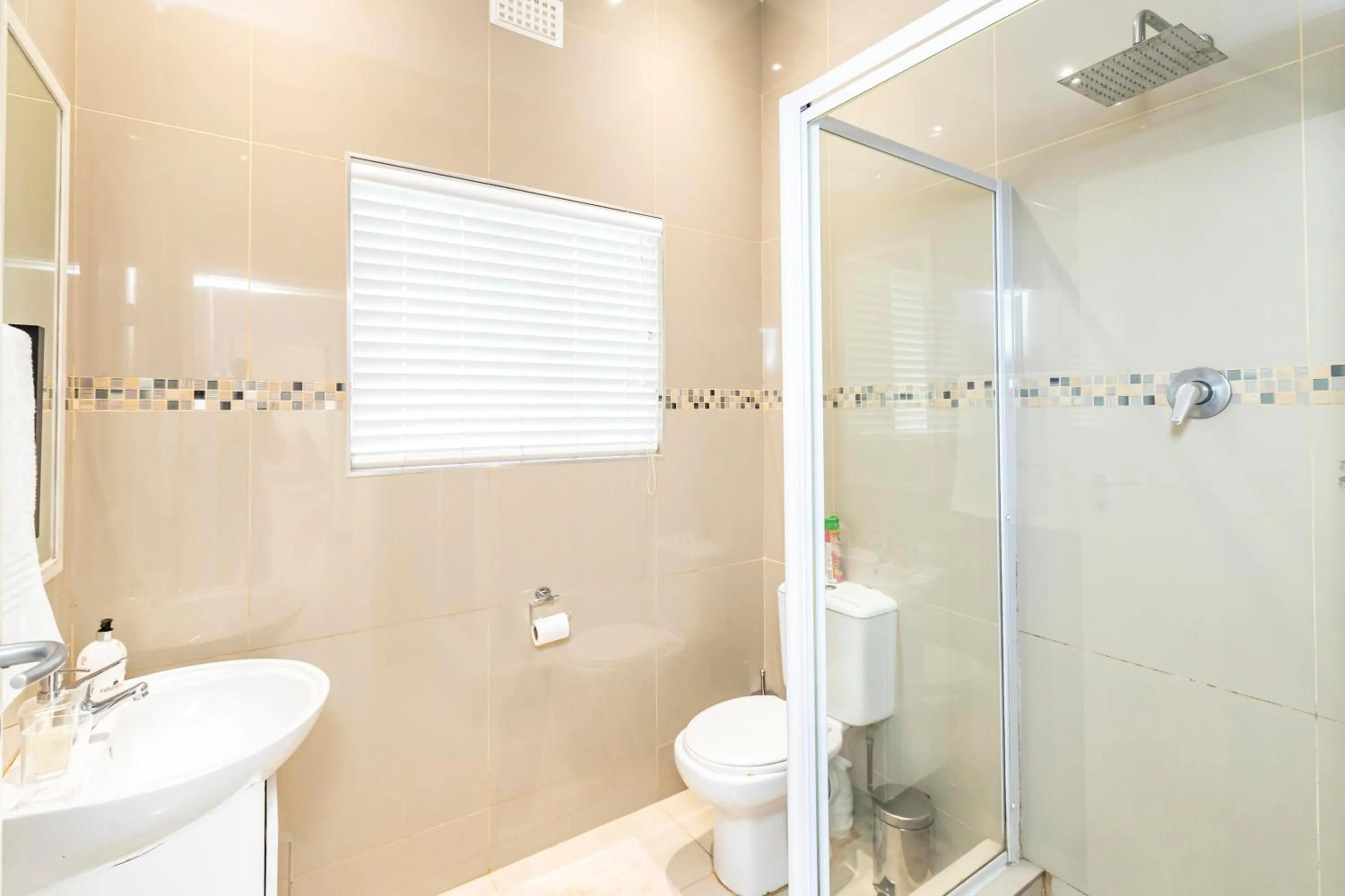 Bathroom in Modern Executive Unit
