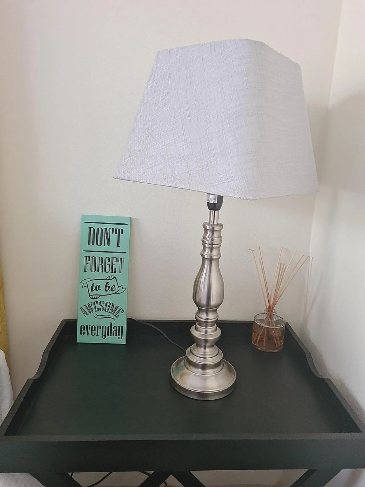 Decorative detail in Modern Executive Unit