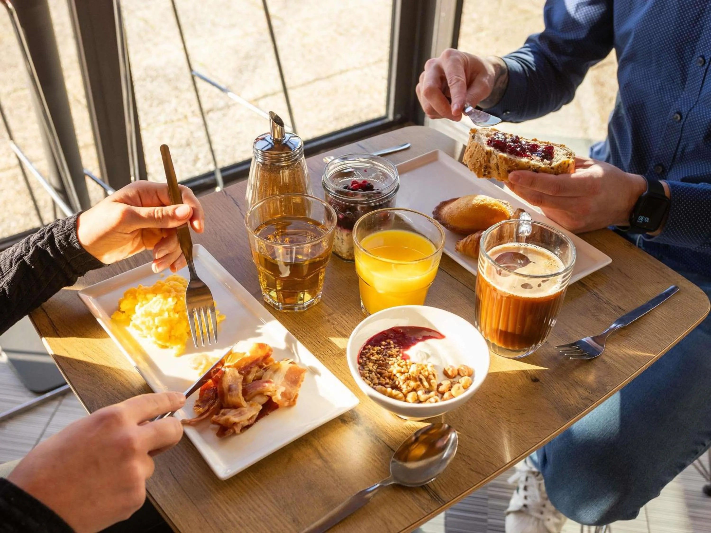 Breakfast in Ibis Angoulême Nord