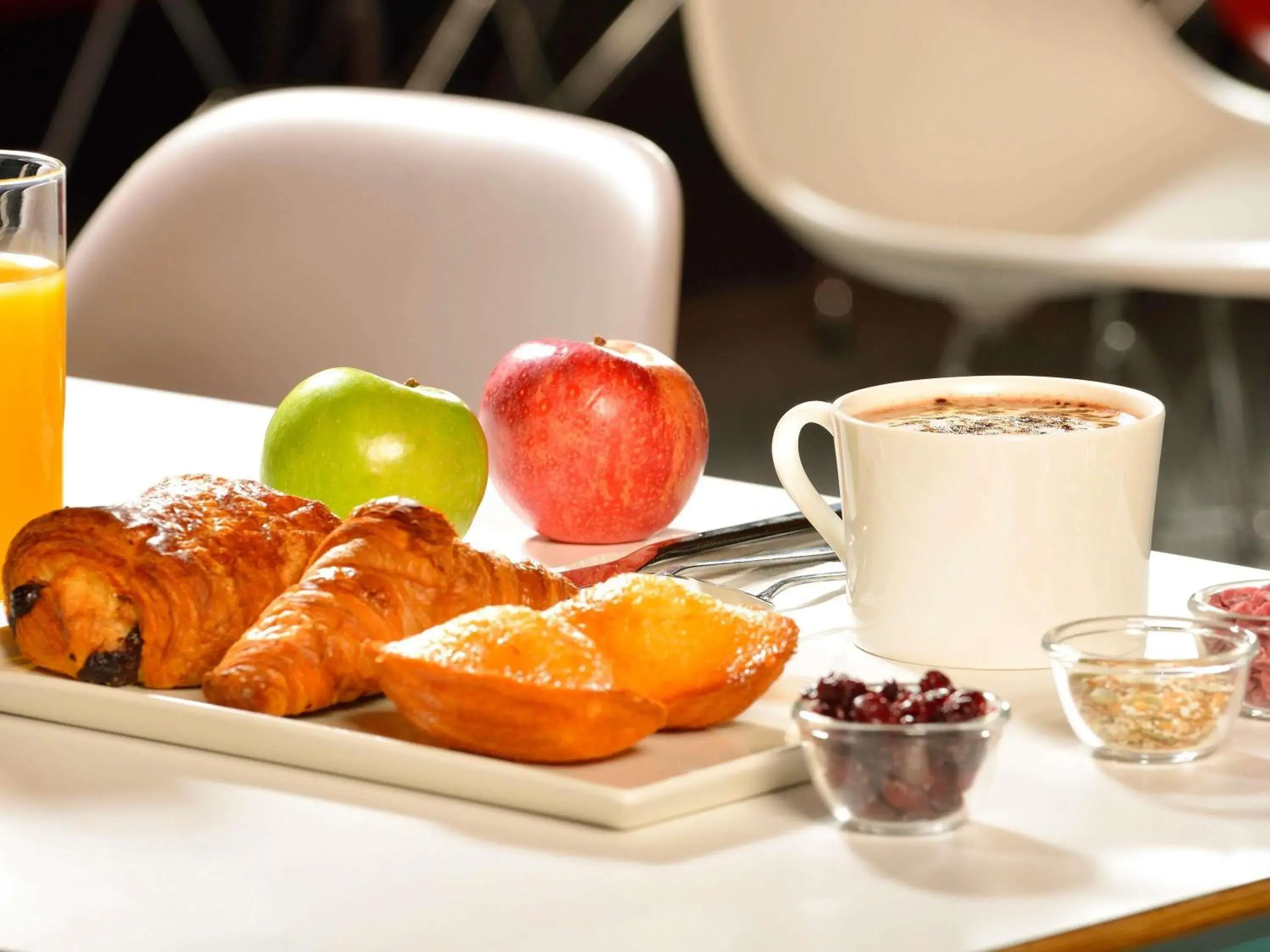 Breakfast in Ibis Angoulême Nord Breakfast in Ibis Angoulême Nord