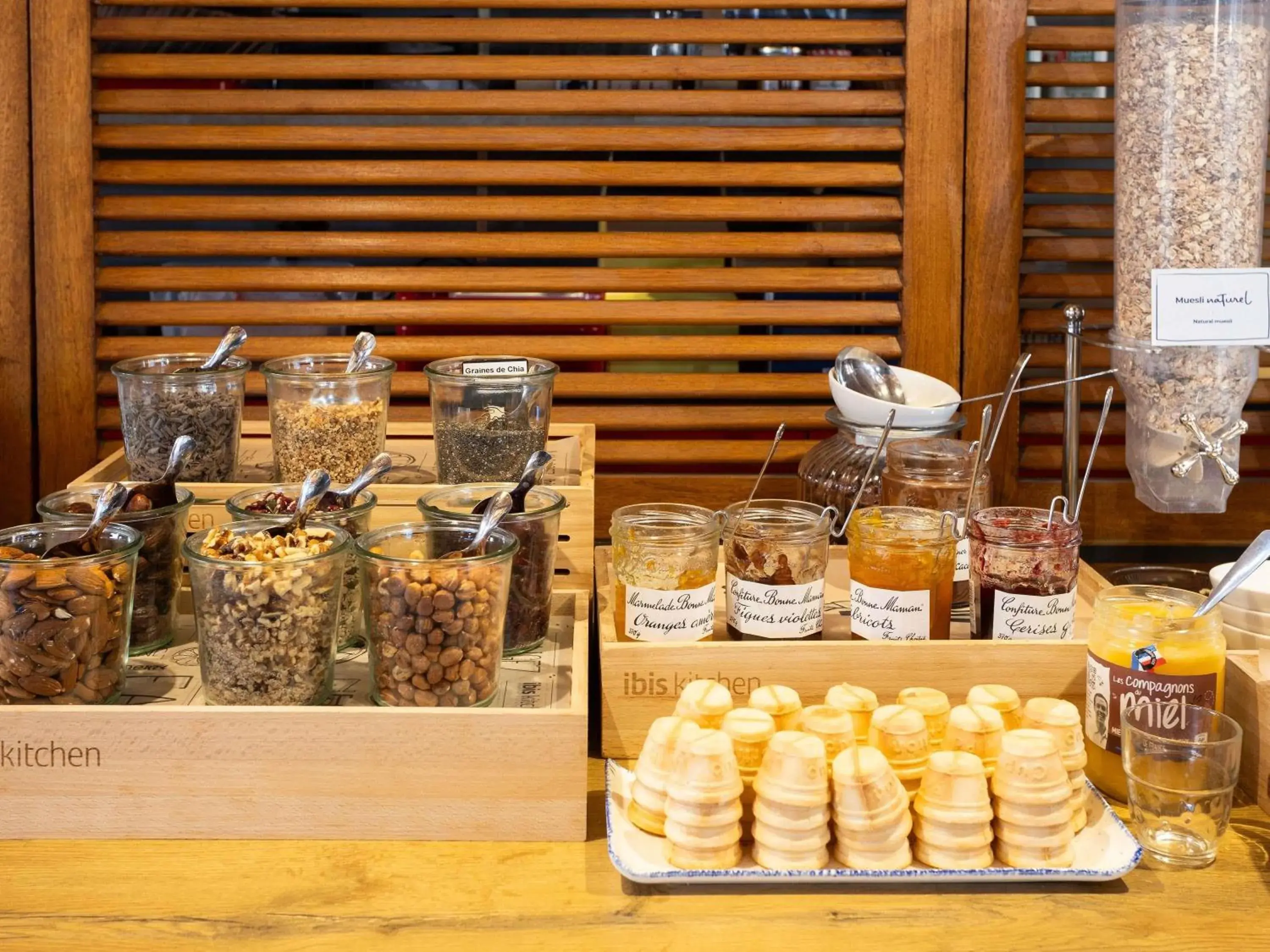 Breakfast in Ibis Angoulême Nord Breakfast in Ibis Angoulême Nord