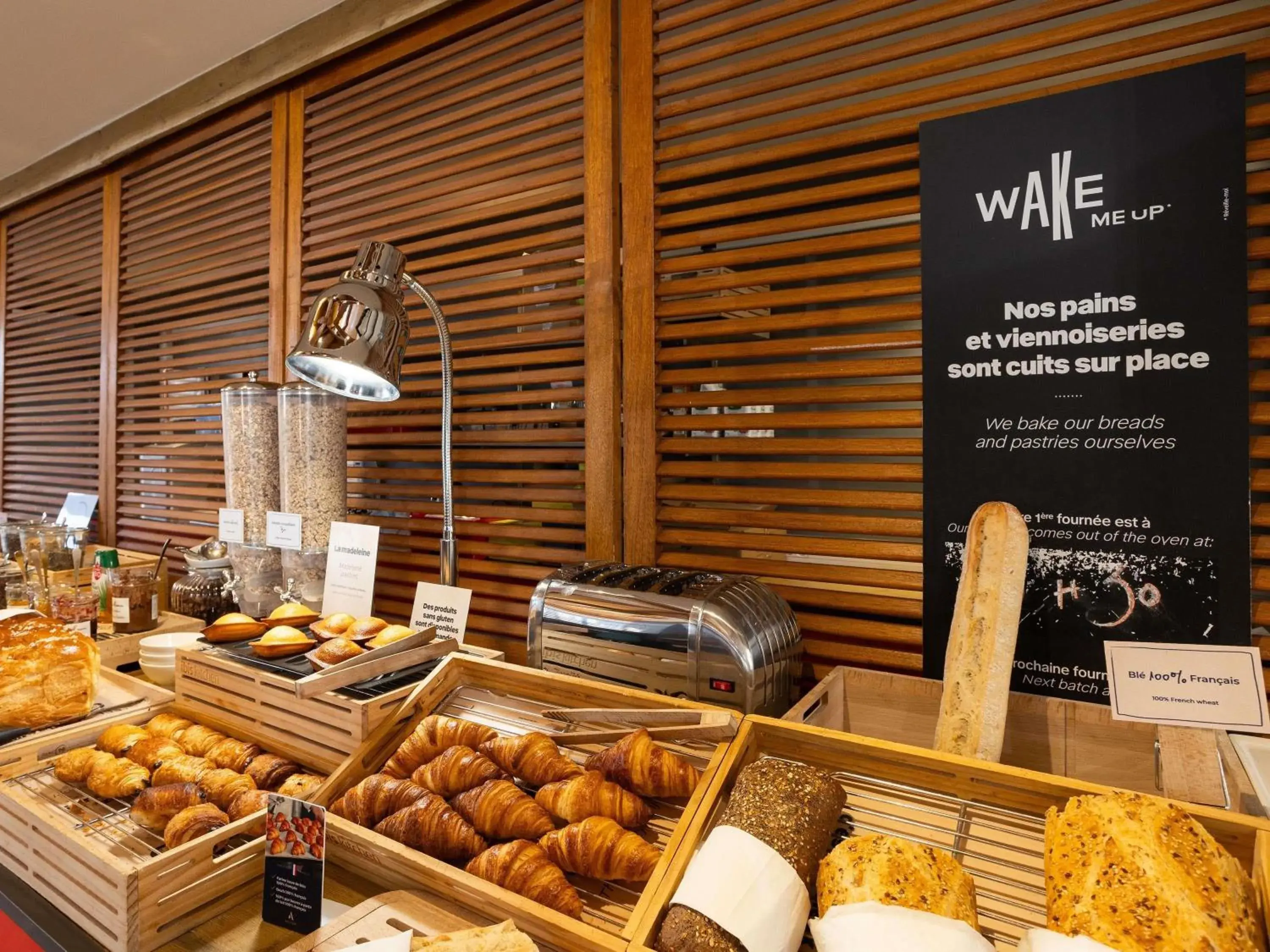 Breakfast in Ibis Angoulême Nord Breakfast in Ibis Angoulême Nord