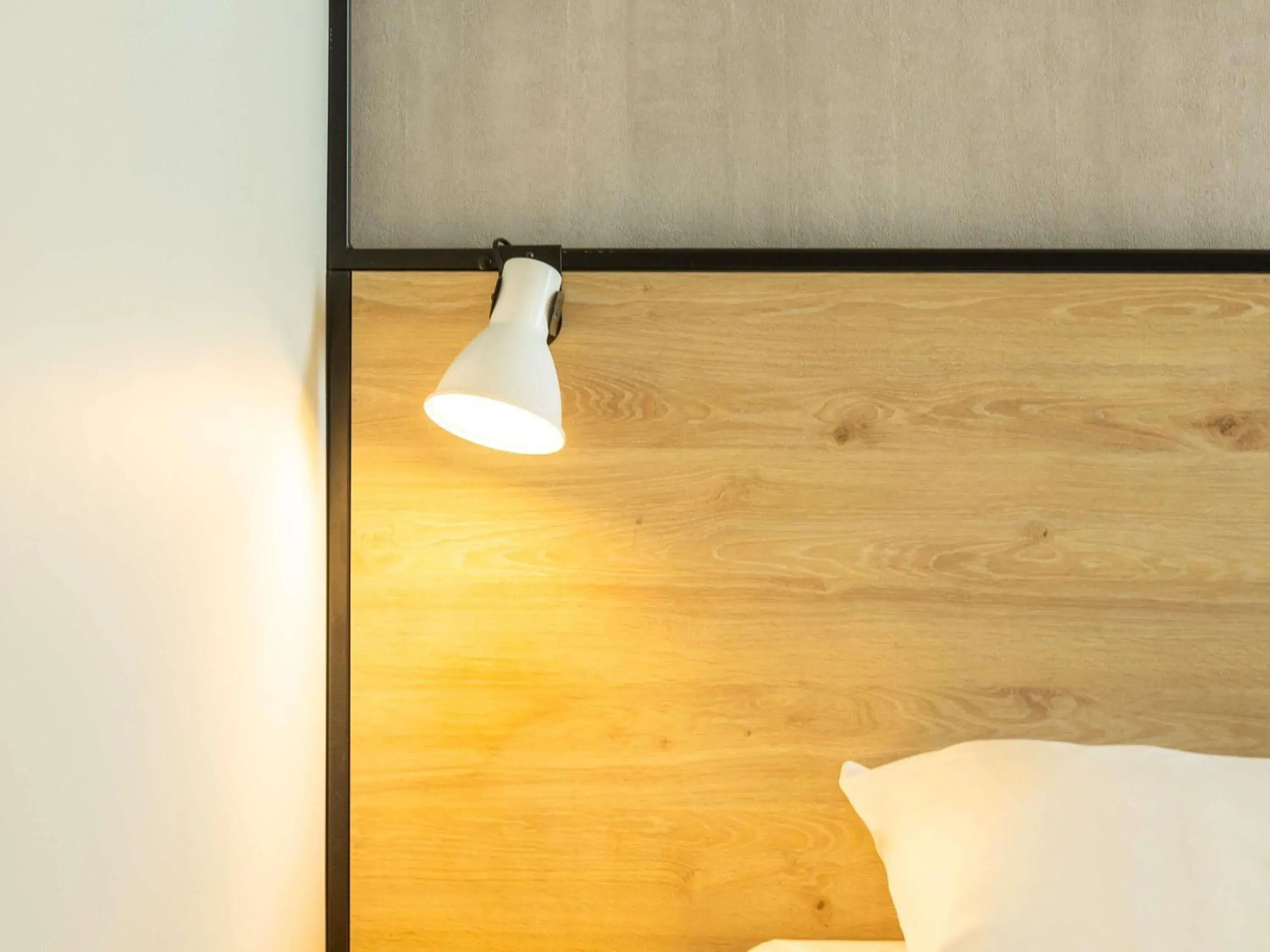 Bedroom, Bed in Ibis Angoulême Nord Bedroom, Bed in Ibis Angoulême Nord