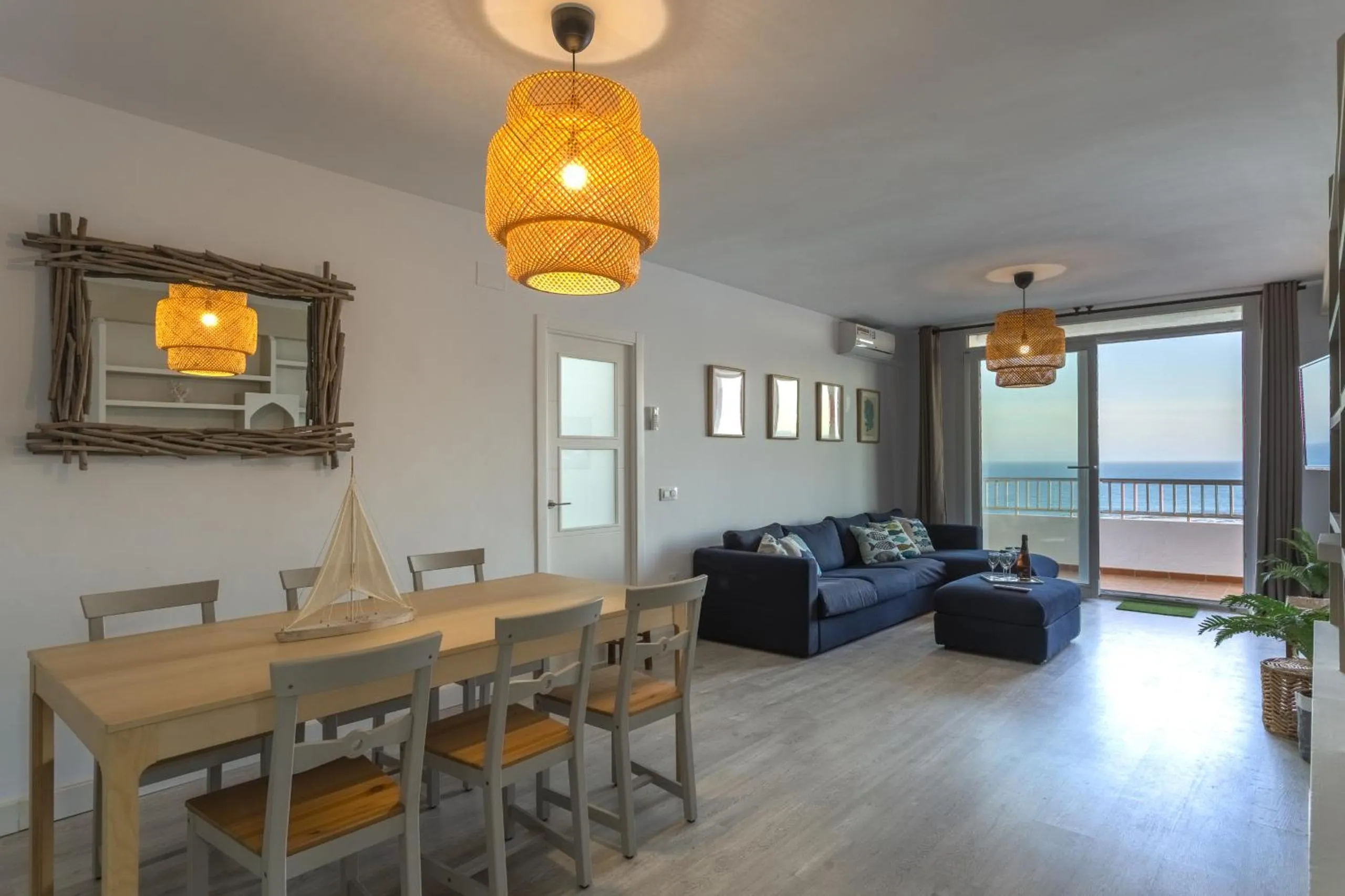 ATLANTICO Family Home by Cadiz4Rentals