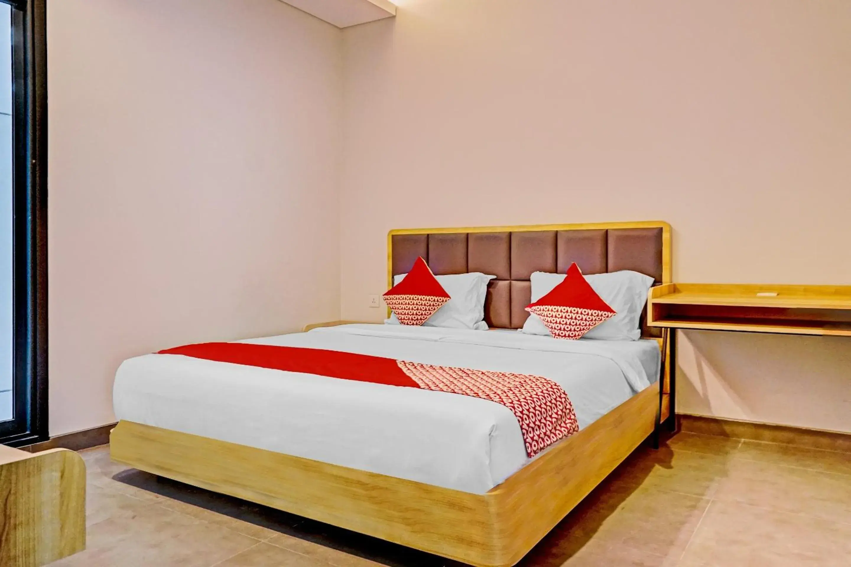 Deluxe Double Room in Capital O 90635 Tango Juliet Residence Deluxe Double Room in Capital O 90635 Tango Juliet Residence