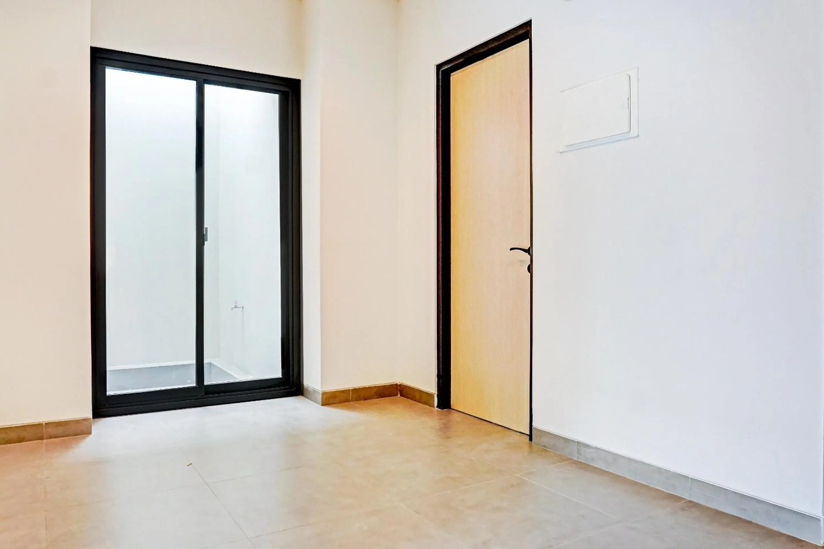 Lobby or reception in Capital O 90635 Tango Juliet Residence