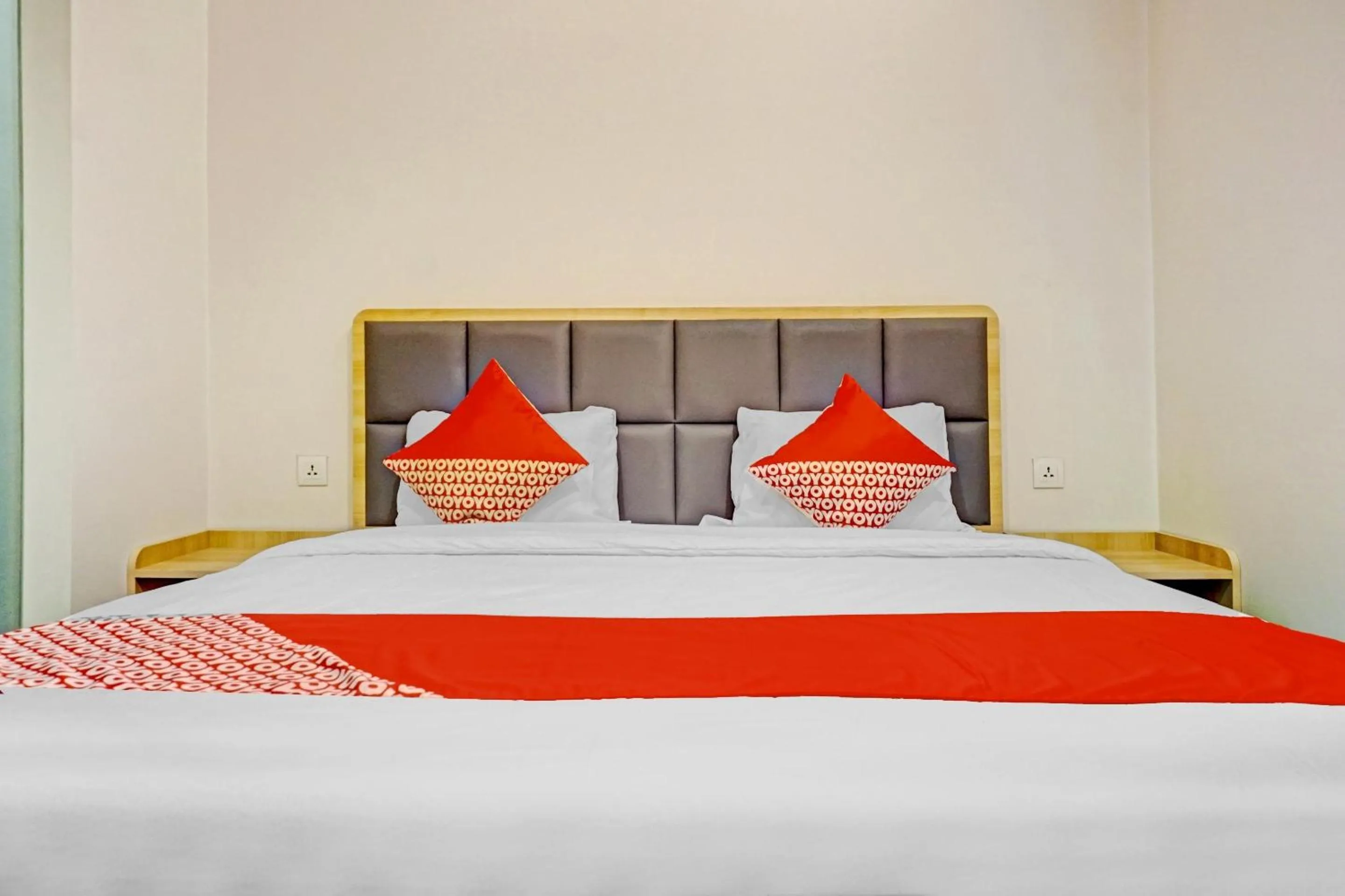 Bedroom, Bed in Capital O 90635 Tango Juliet Residence