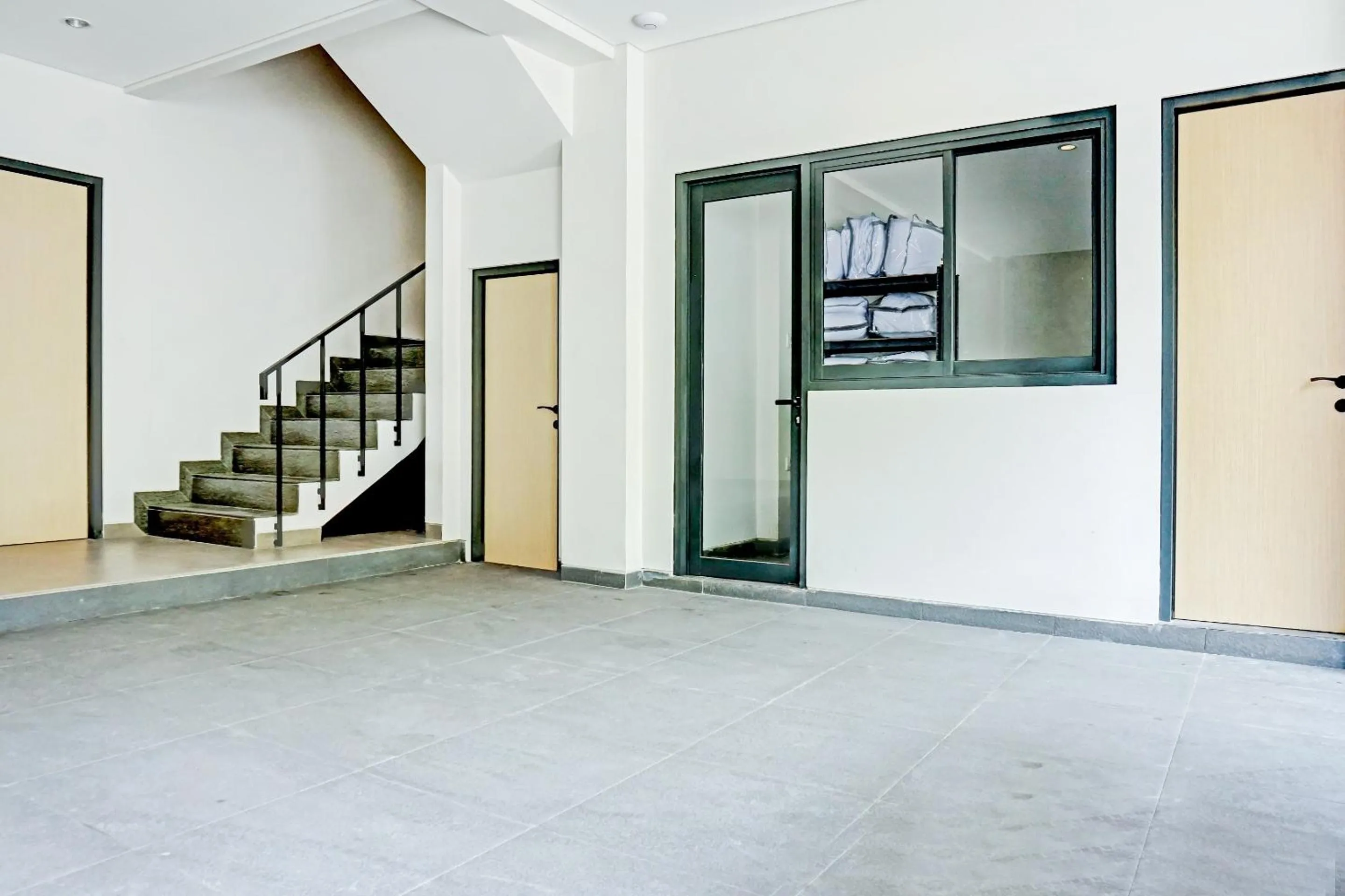 Lobby or reception in Capital O 90635 Tango Juliet Residence