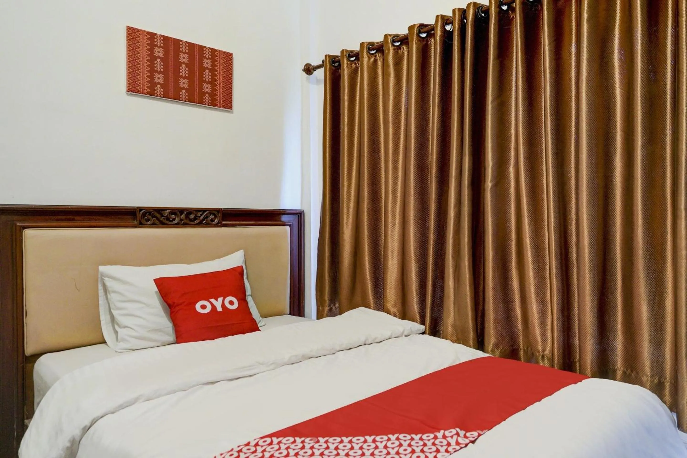 Bedroom, Bed in Hotel O Karisma Residence