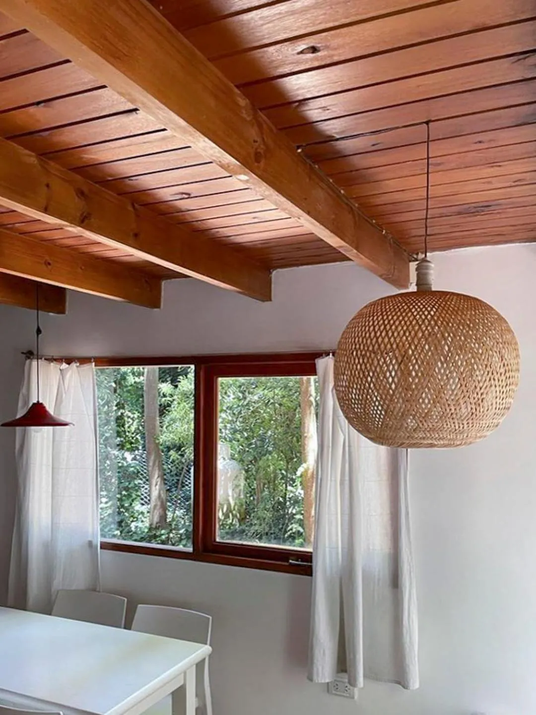 Dining area in Cabañas Las Sirenas