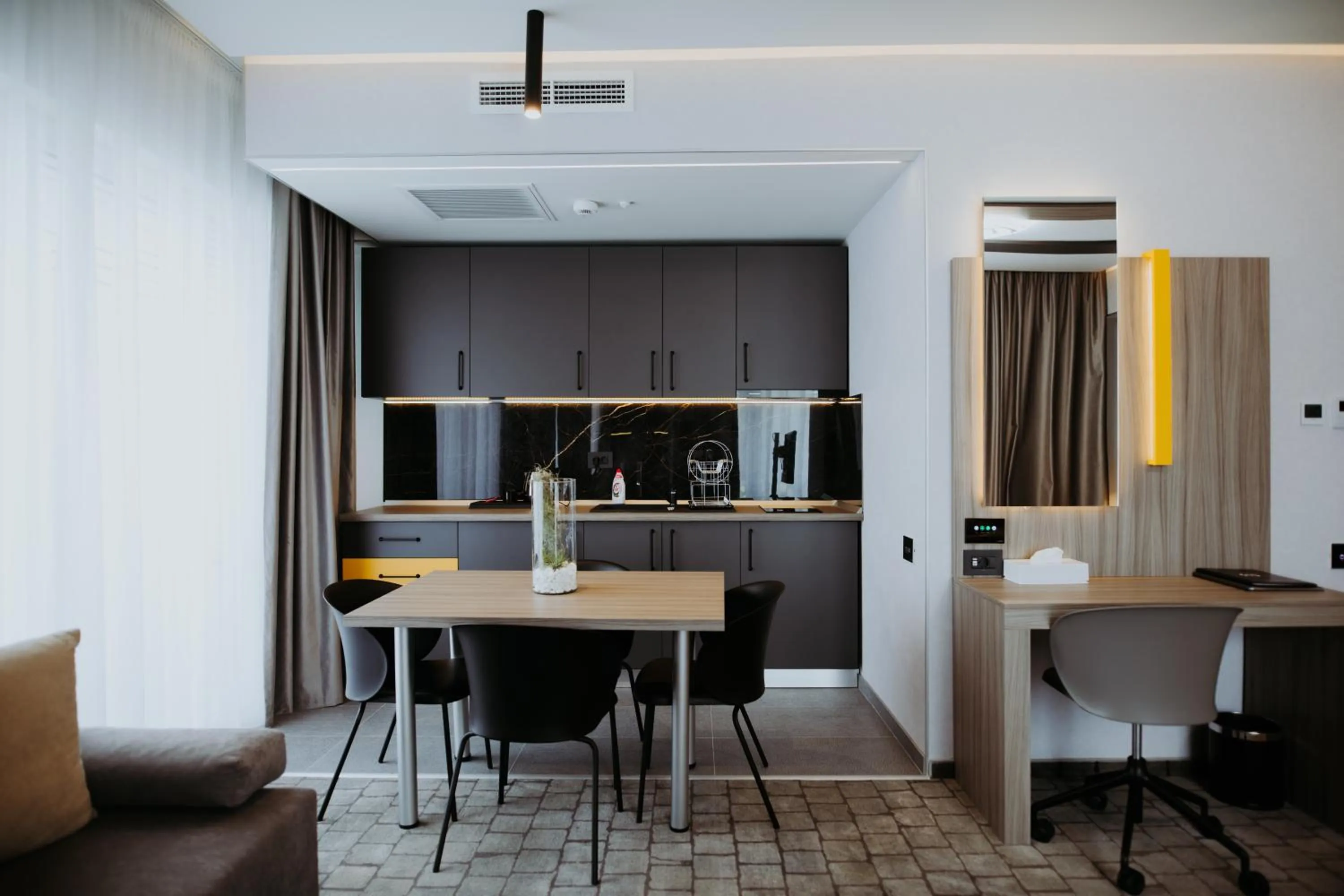 Kitchen or kitchenette in Hotel Epic Centrum