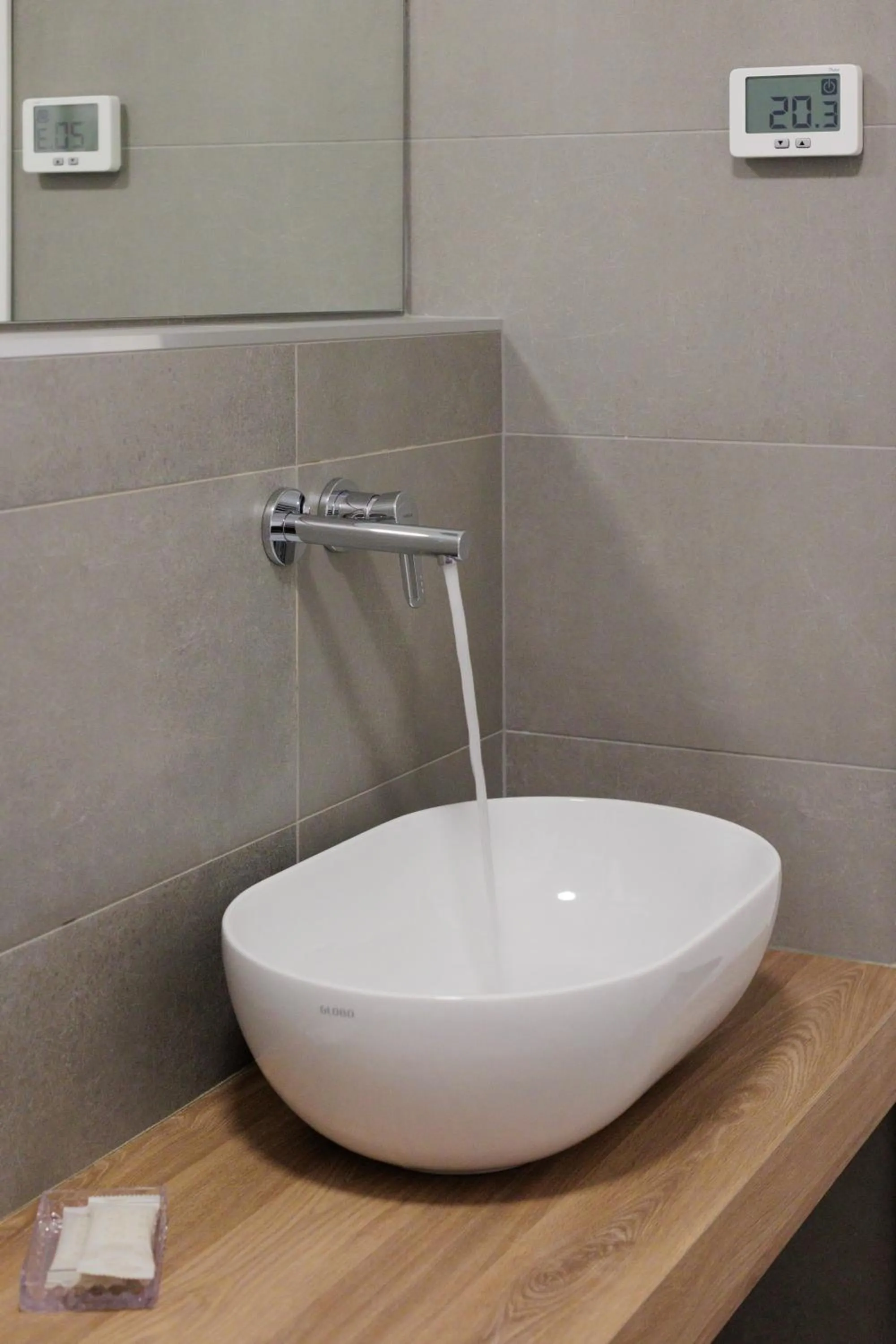 Bathroom in Residence Piazza Giotti 8