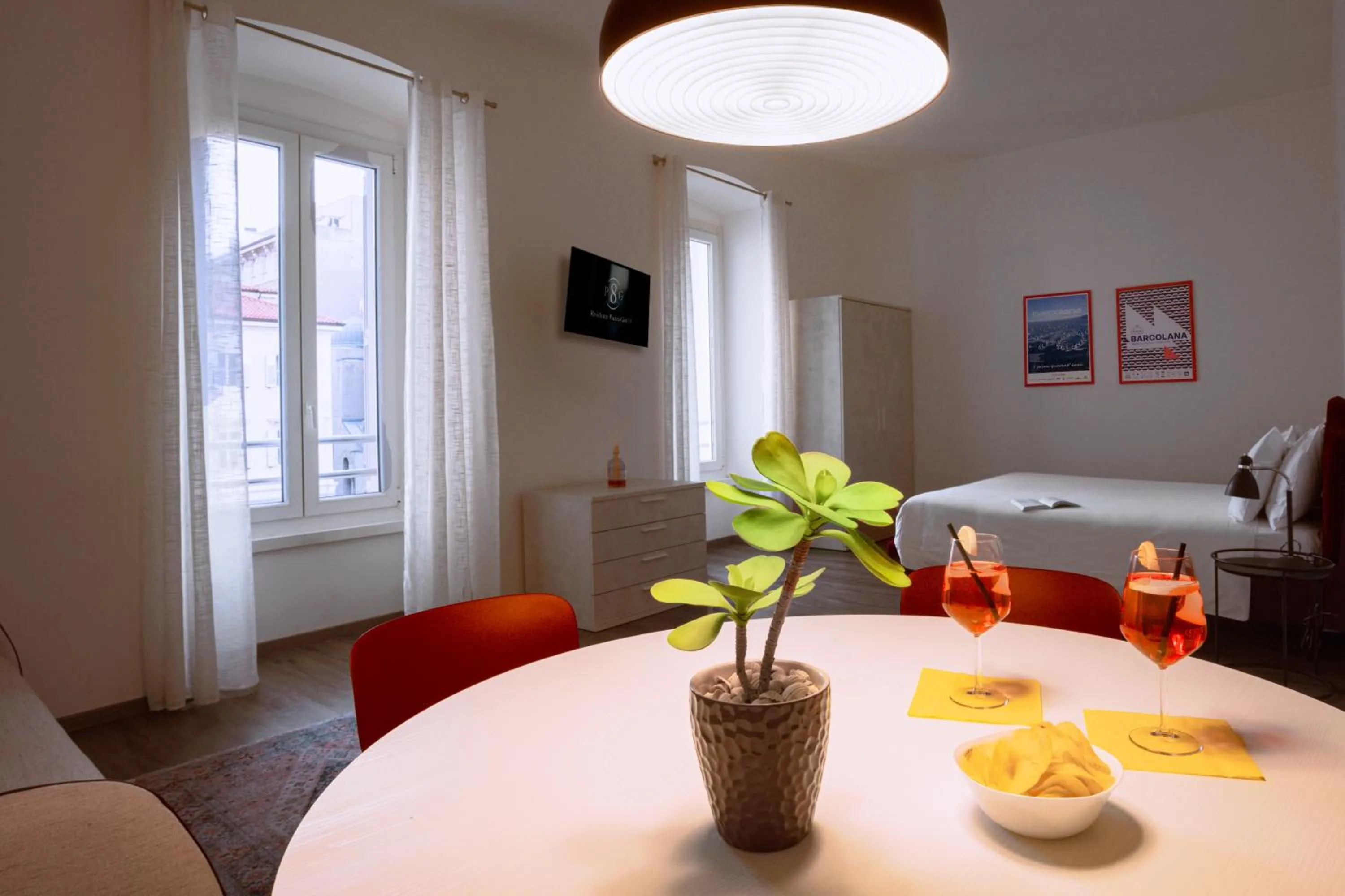Photo of the whole room, Bed in Residence Piazza Giotti 8