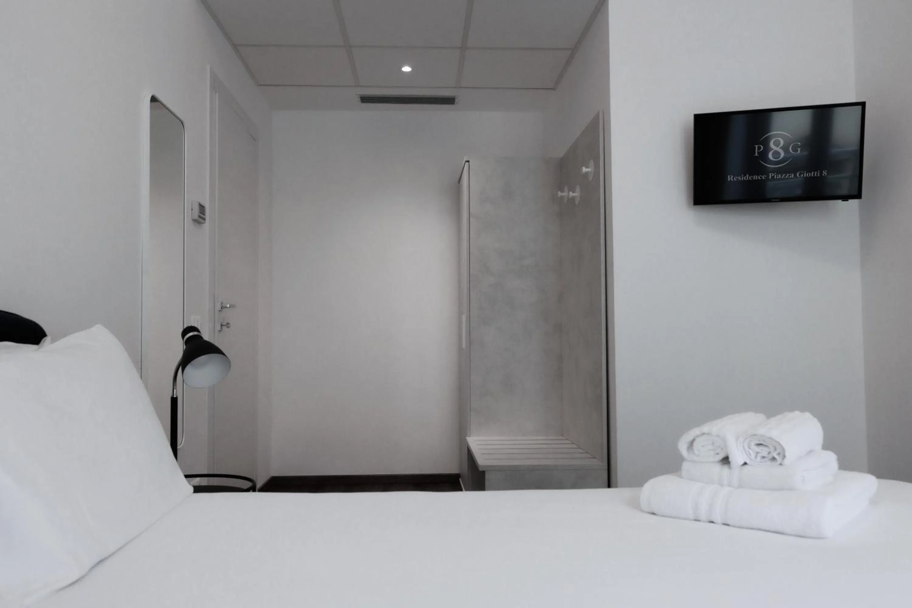 Bedroom, Bed in Residence Piazza Giotti 8