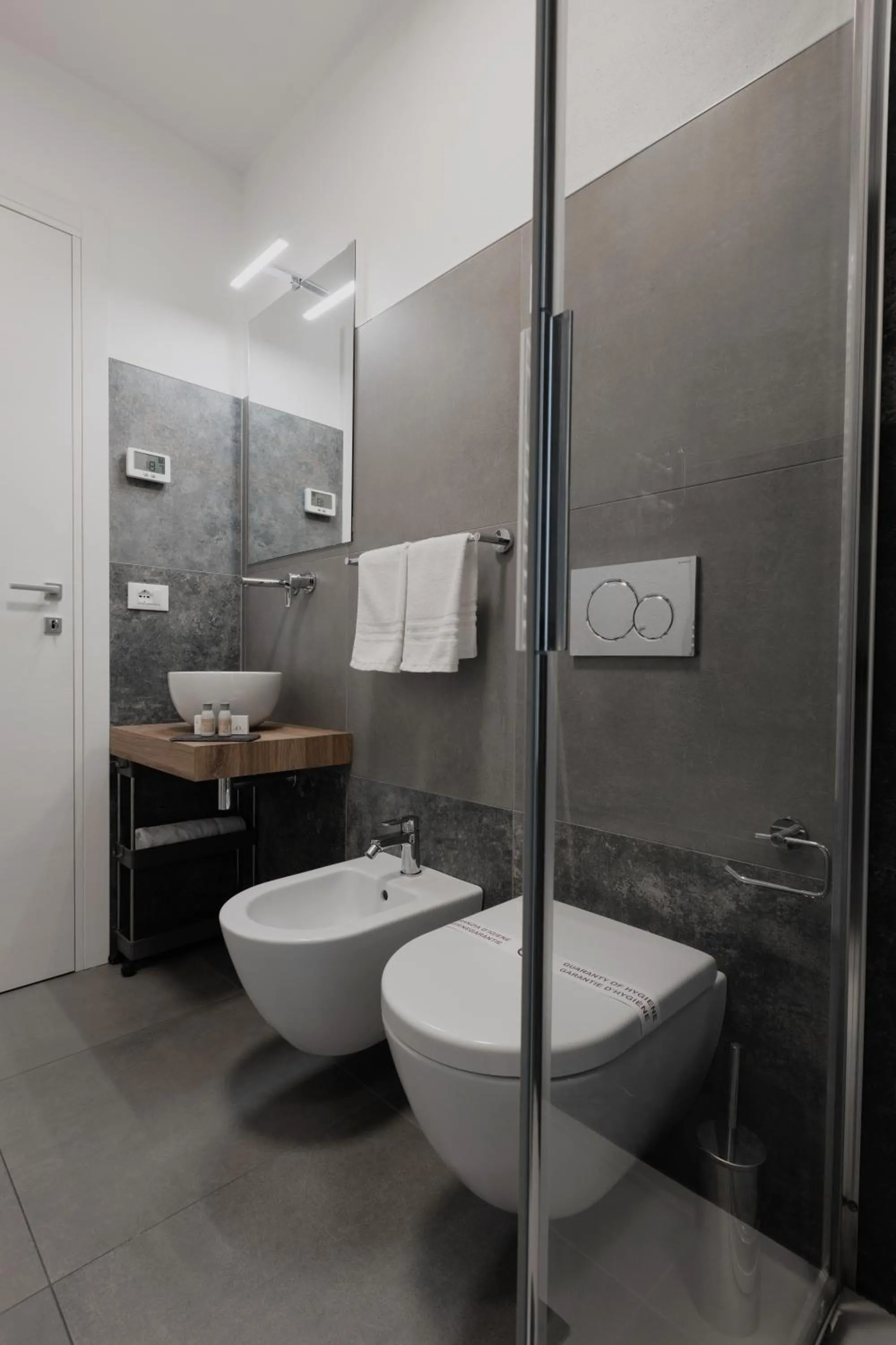 Bathroom in Residence Piazza Giotti 8