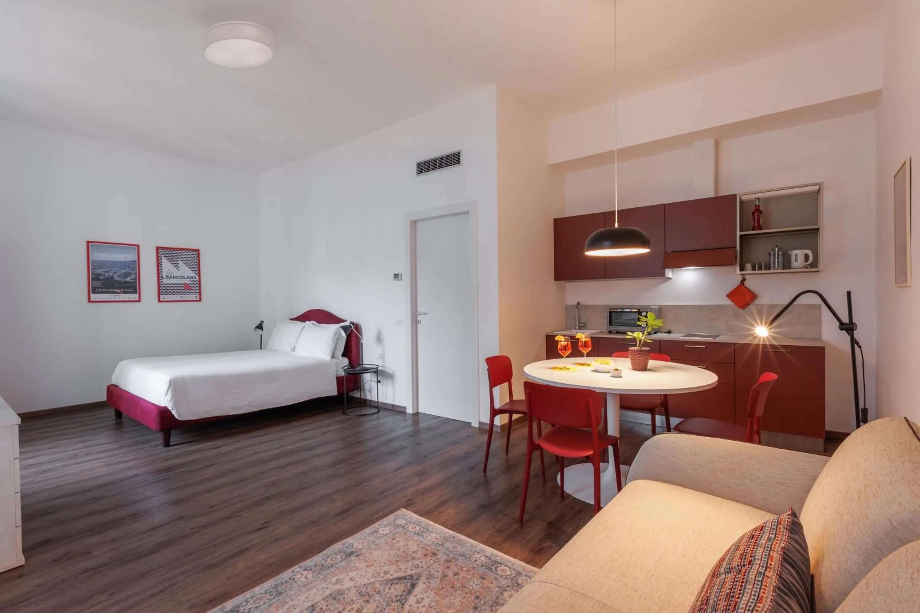 Photo of the whole room, Bed in Residence Piazza Giotti 8