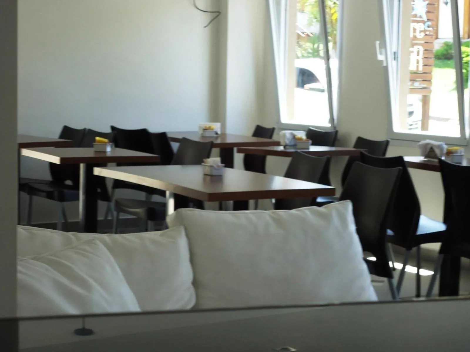 Communal lounge/ TV room in Ayres Sur