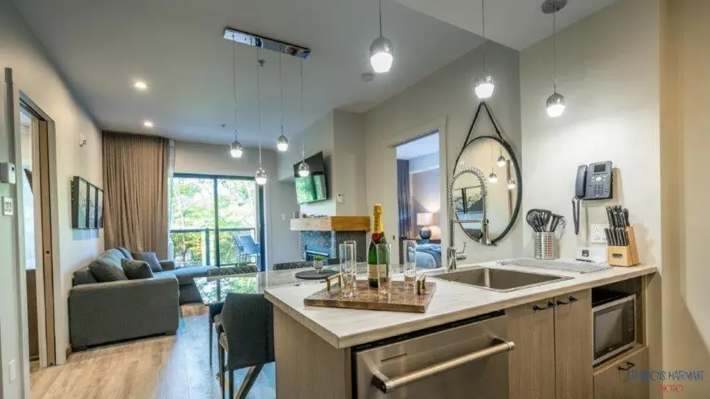 Condo 2 bedroom in Château Morritt Condo 2 bedroom in Château Morritt