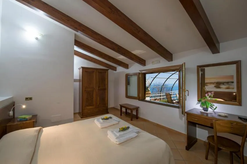 Bed in B&B Il Nespolo