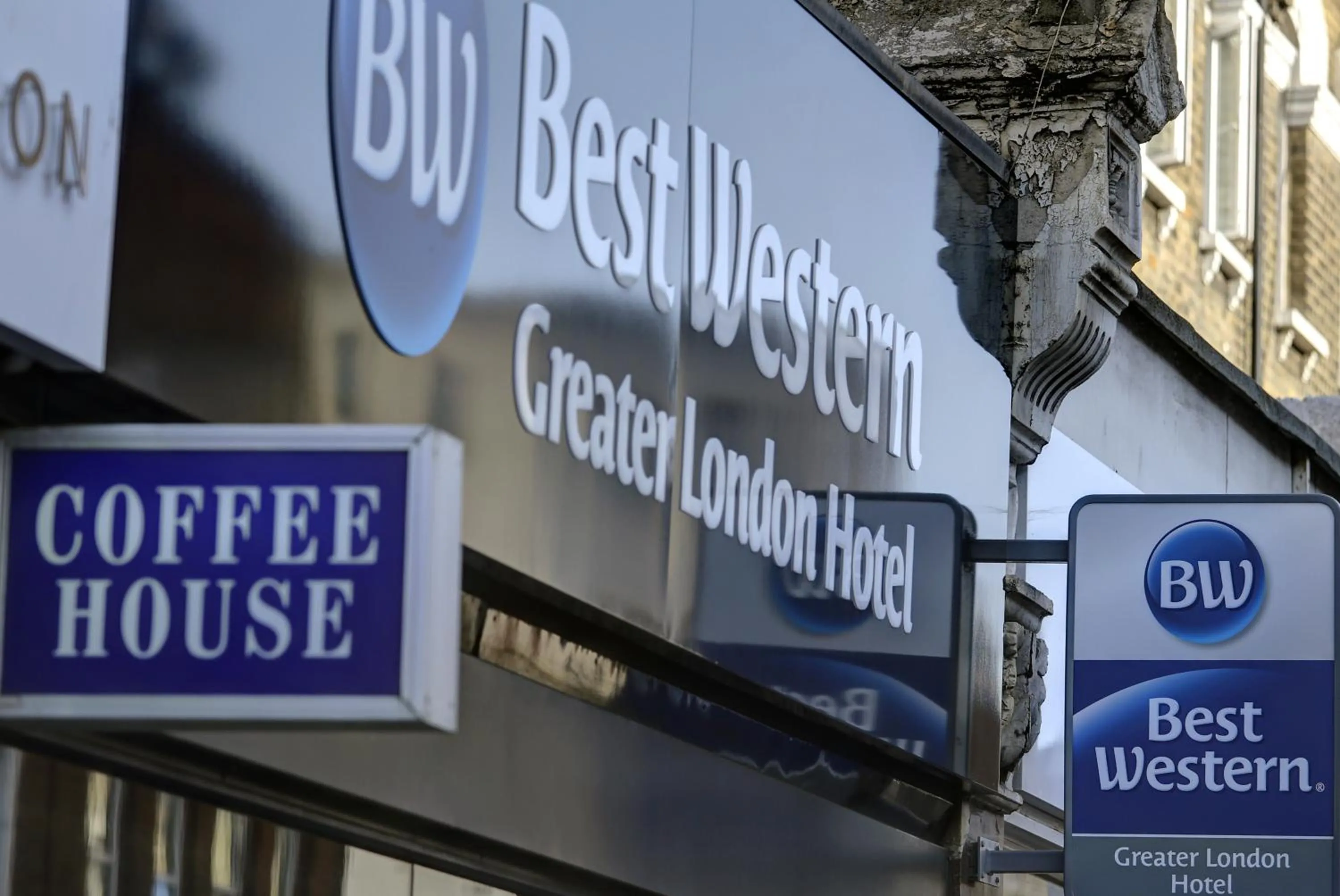 Facade/entrance in Best Western Greater London