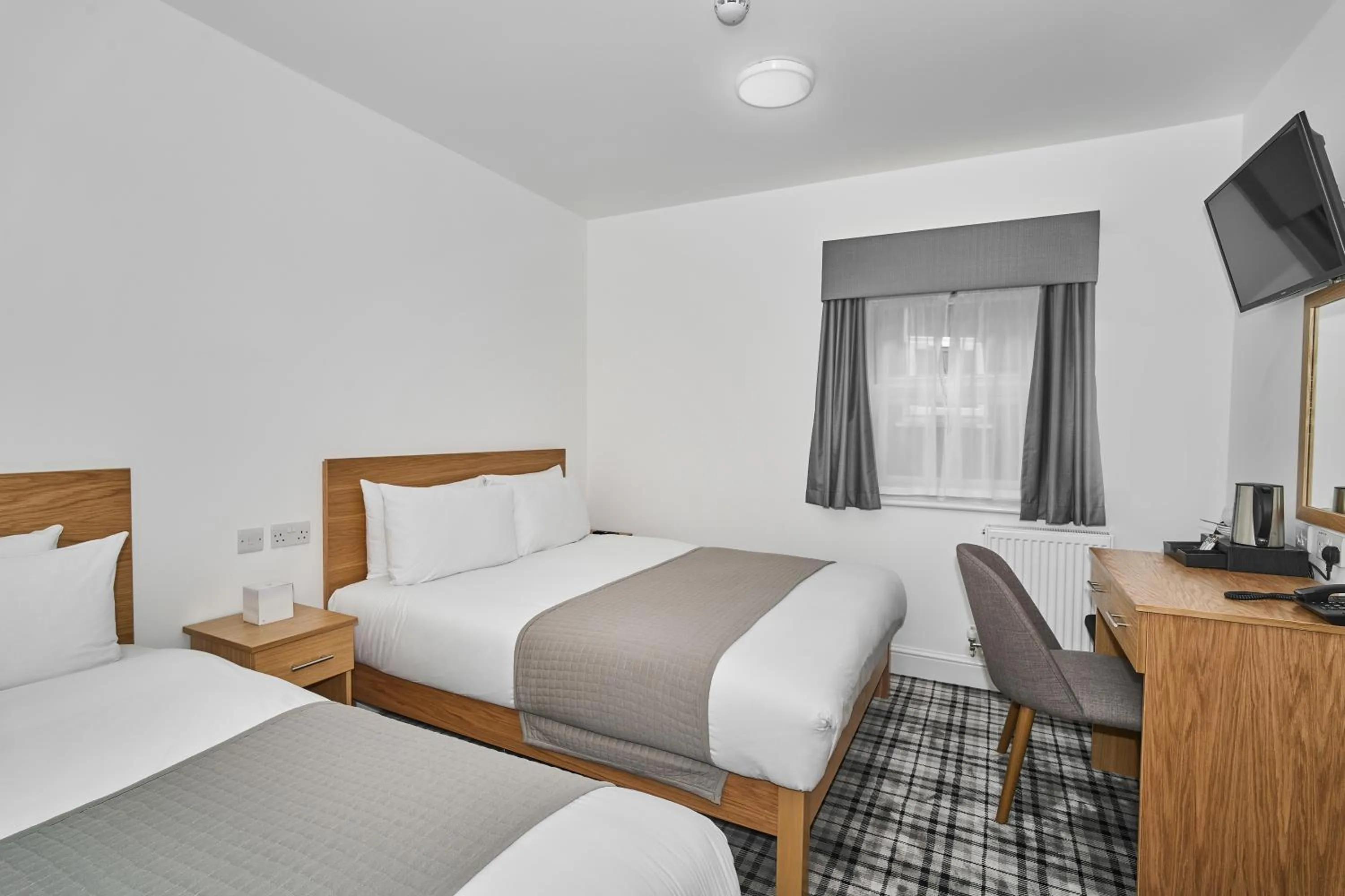 Bedroom, Bed in Best Western Greater London