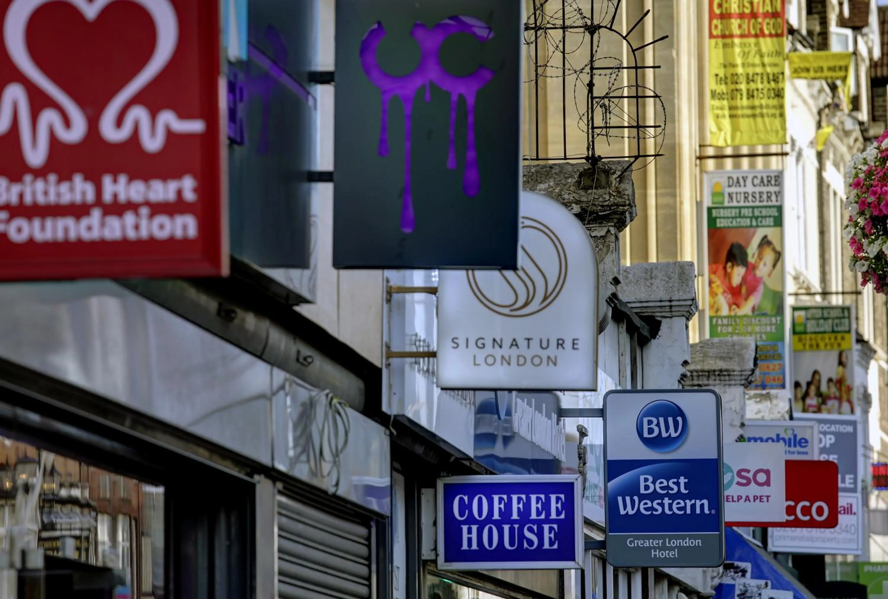 Facade/entrance in Best Western Greater London