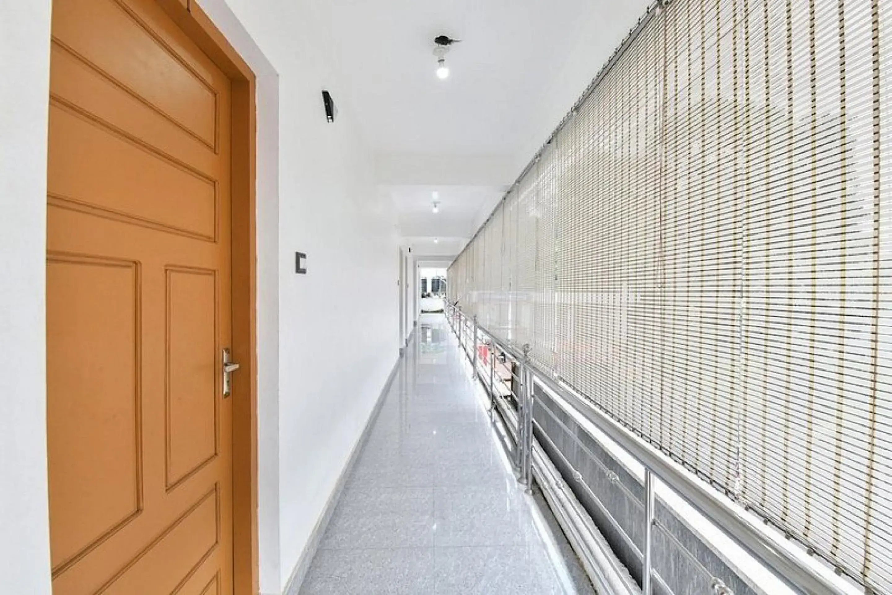 Facade/entrance in Hotel O VR Lodge Facade/entrance in Hotel O VR Lodge