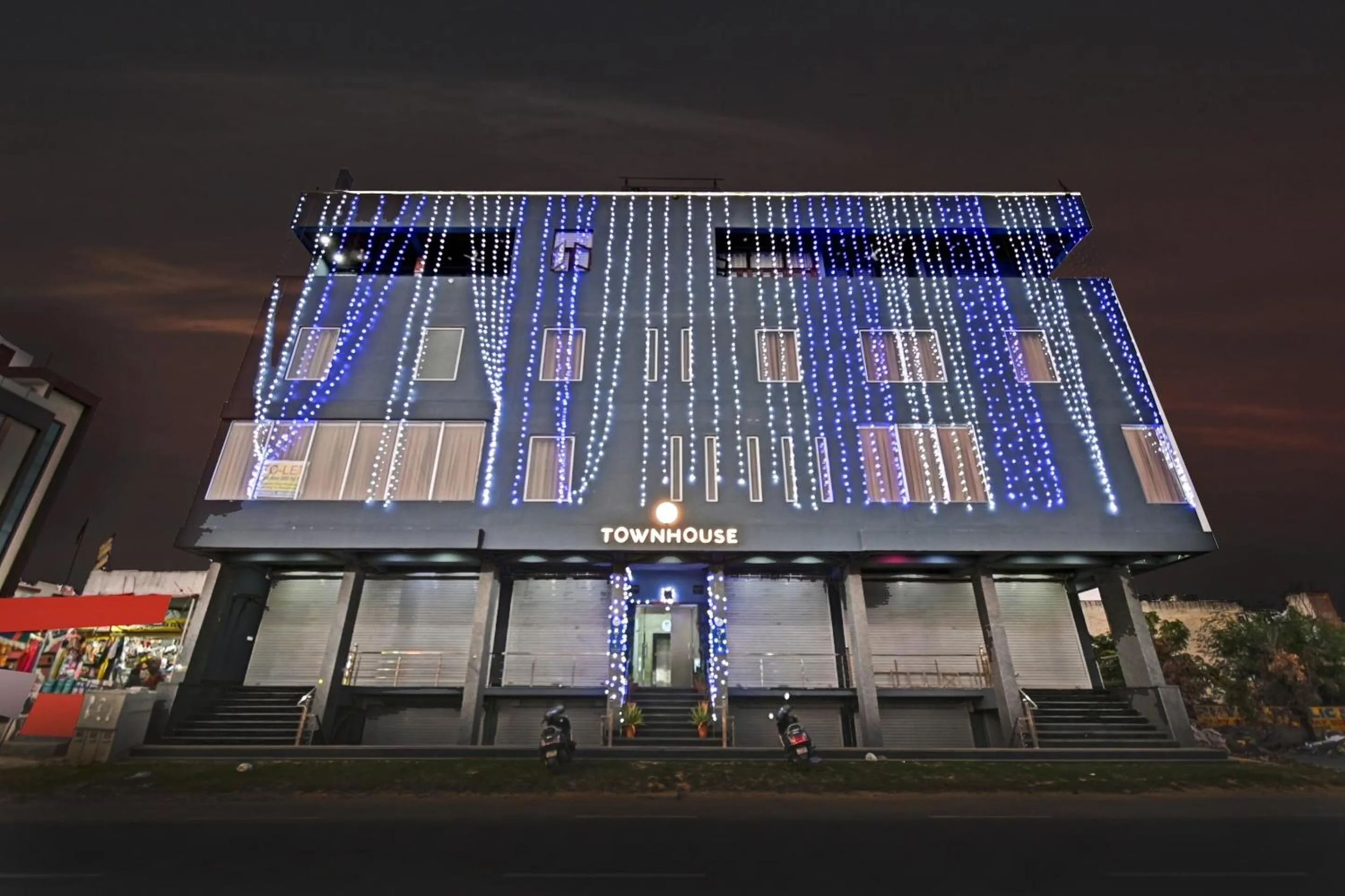 Facade/entrance in Townhouse by My Stay