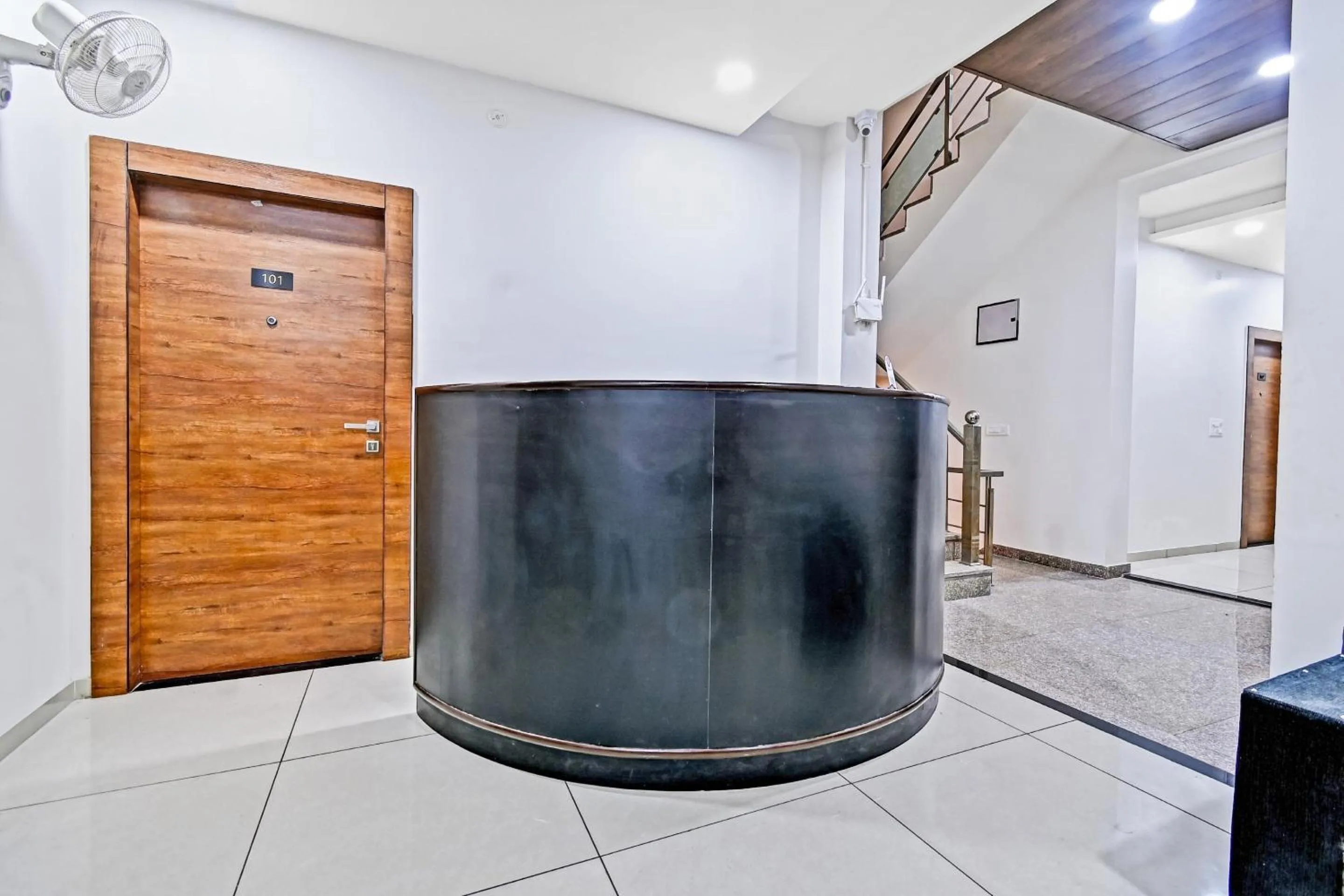 Lobby or reception in Townhouse by My Stay