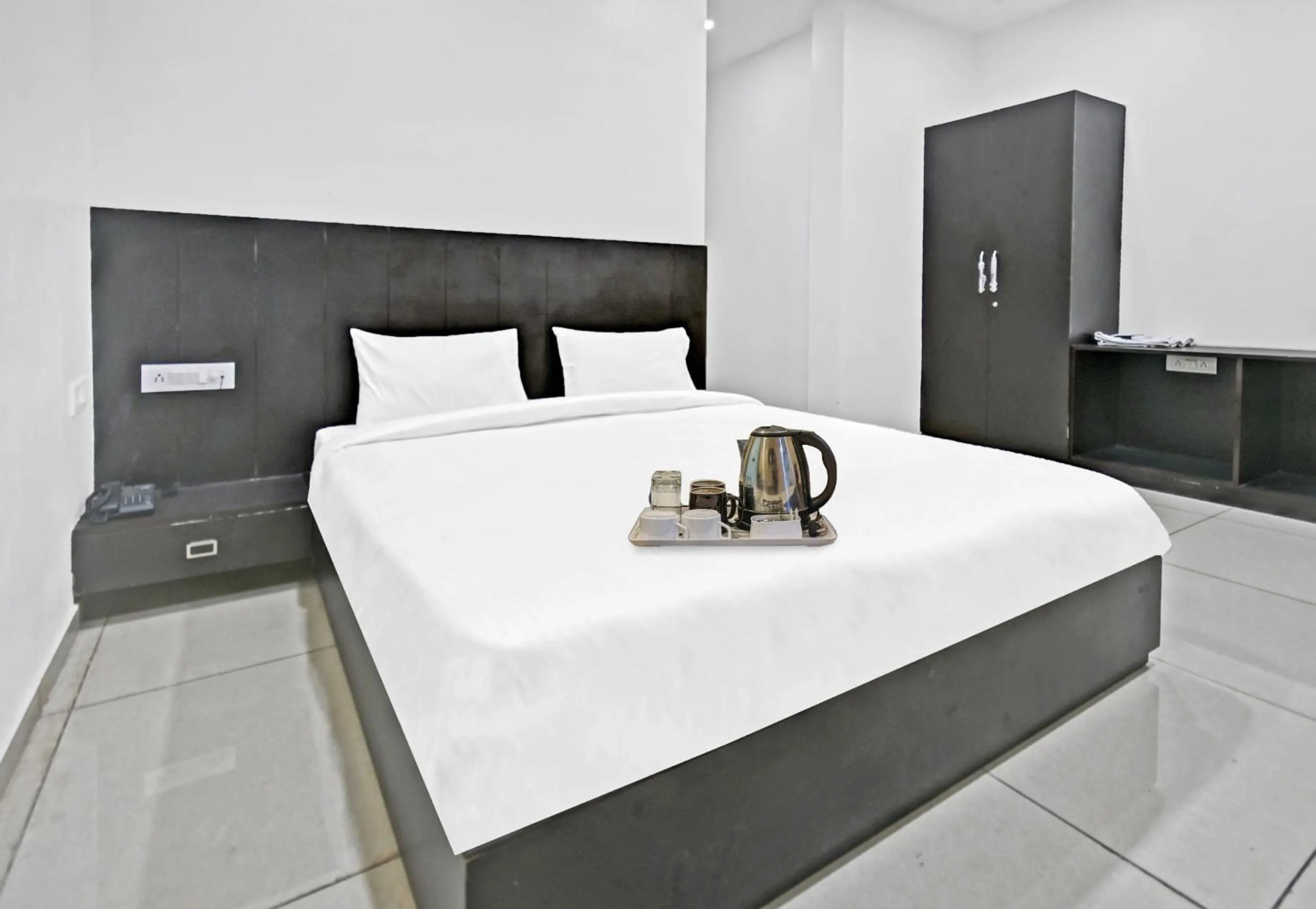 Facade/entrance, Bed in Townhouse by My Stay