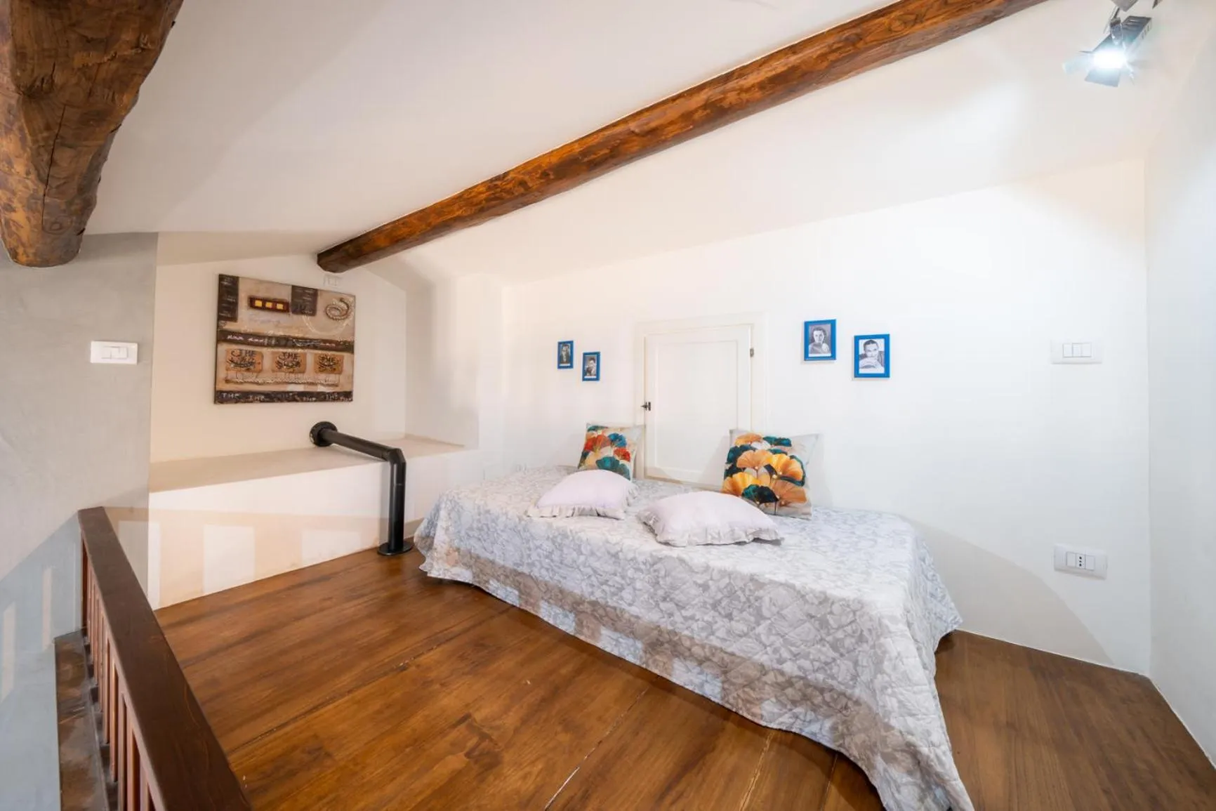 Bed in La Suite del Borgo