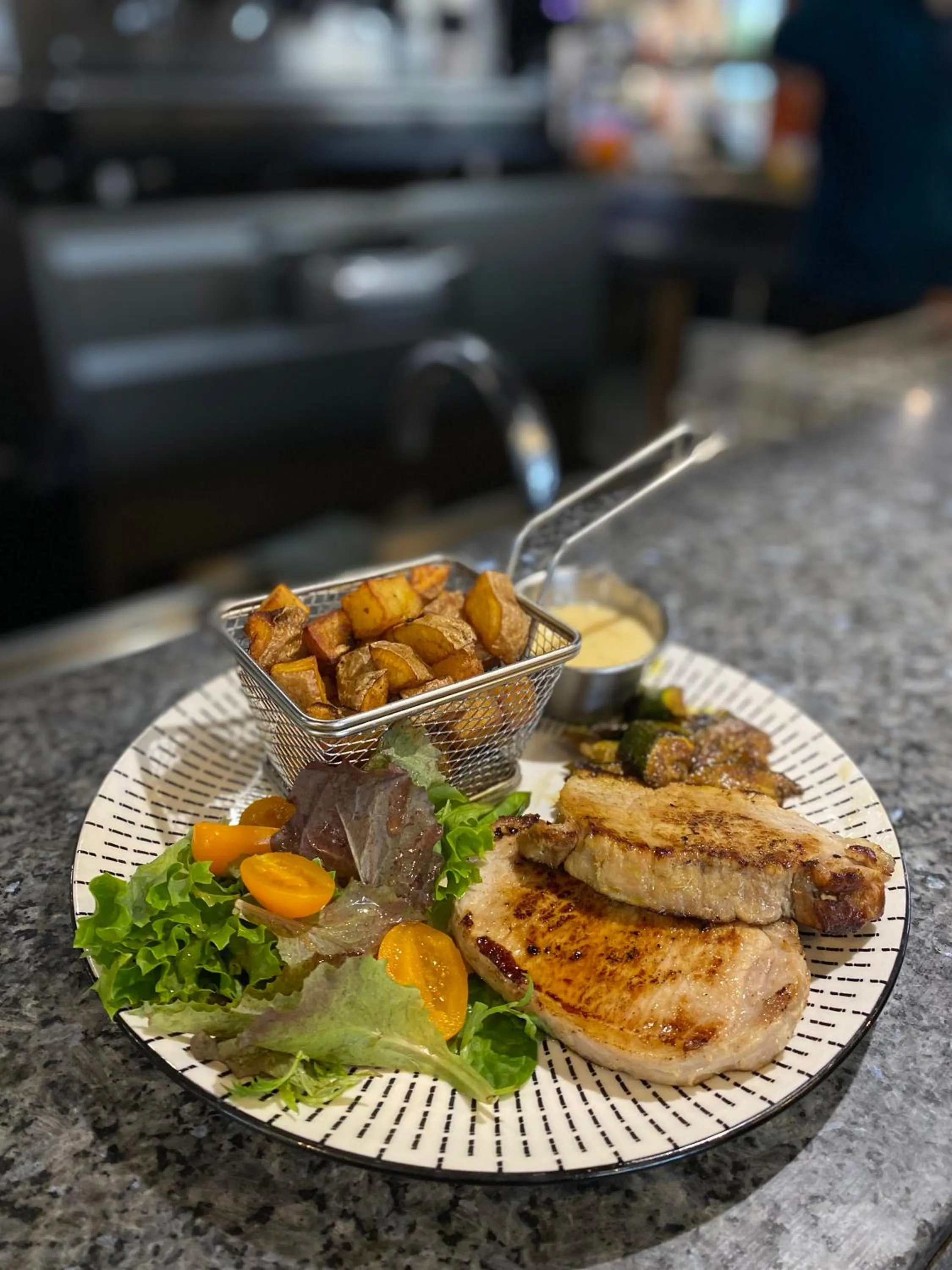 Restaurant/places to eat in Les Chambres de la bourse