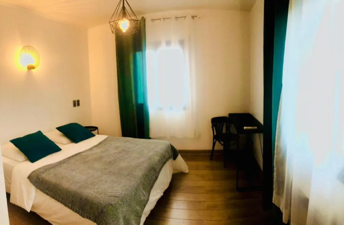 Bed in Les Chambres de la bourse