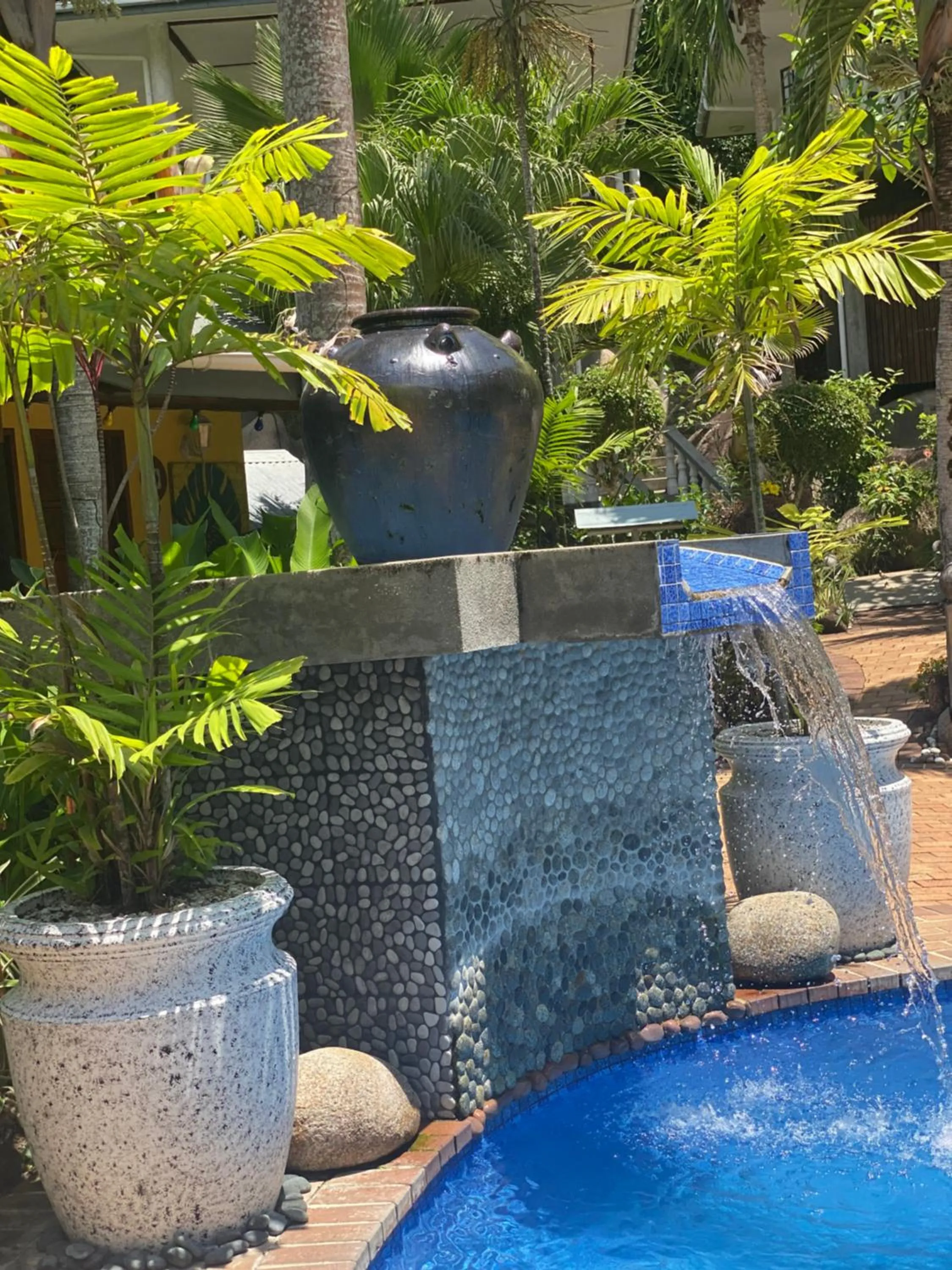 Day in Hotel Chateau St Cloud