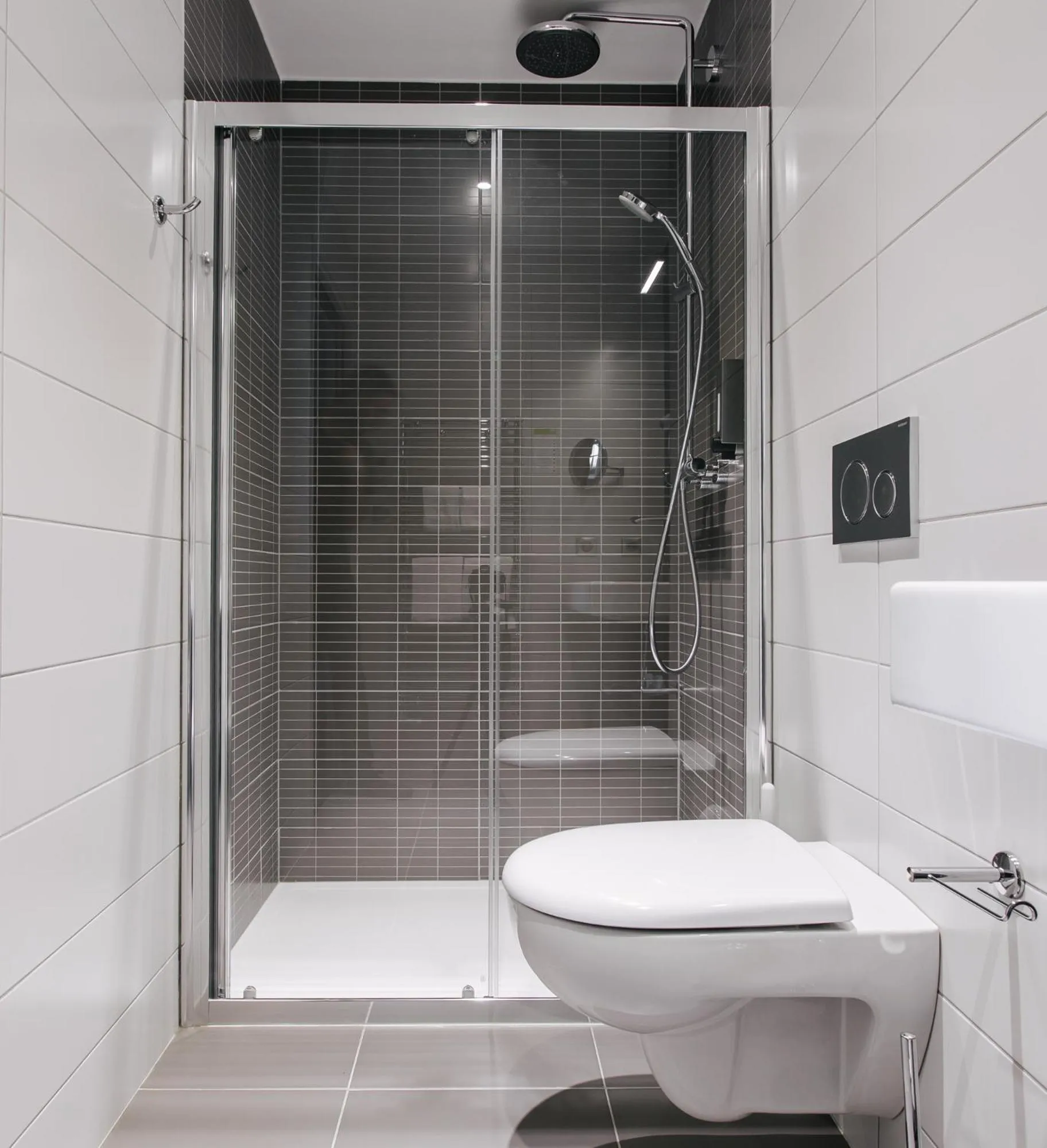 Bathroom in Hotel-Café du Trinquet