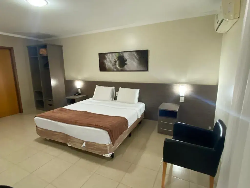 Double Room with Balcony - single occupancy in Class Hotel Passos Rio Grande Portal da Canastra Double Room with Balcony - single occupancy in Class Hotel Passos Rio Grande Portal da Canastra