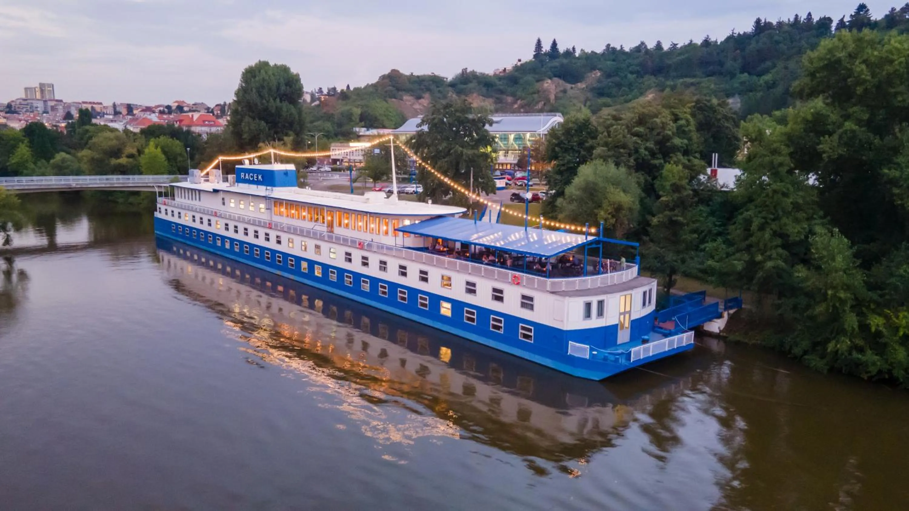 Property building in Botel Racek