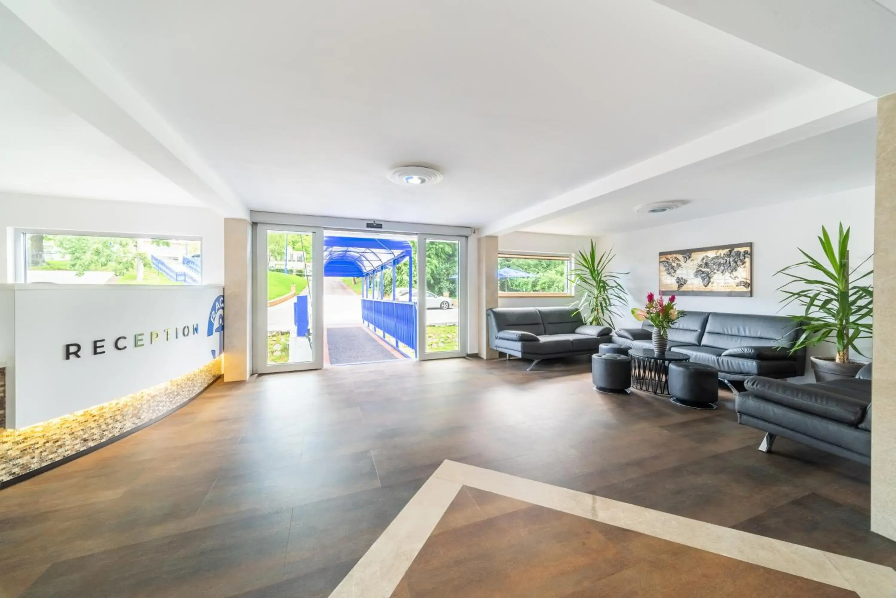 Lobby or reception in Botel Racek Lobby or reception in Botel Racek