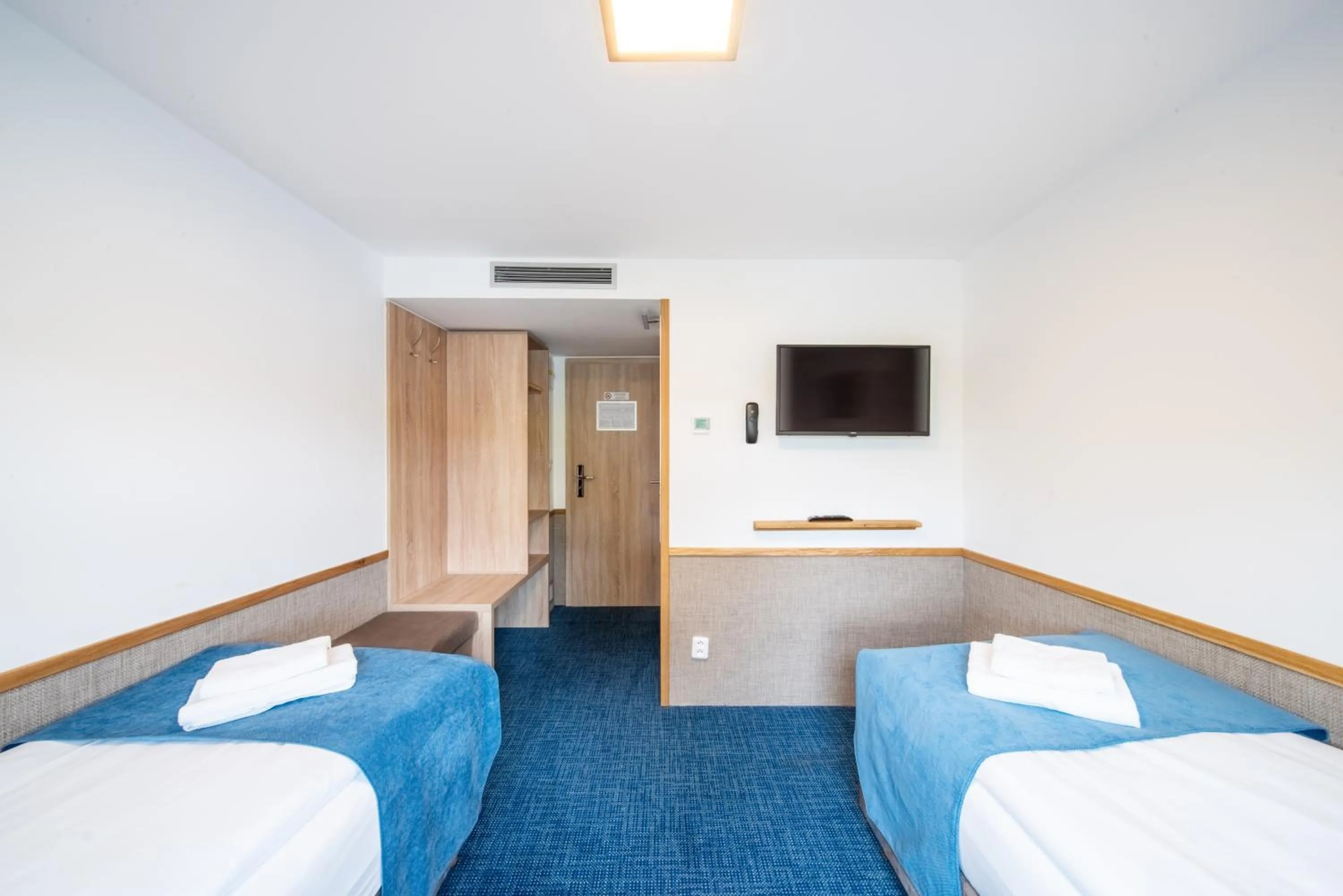 Photo of the whole room, Bed in Botel Racek