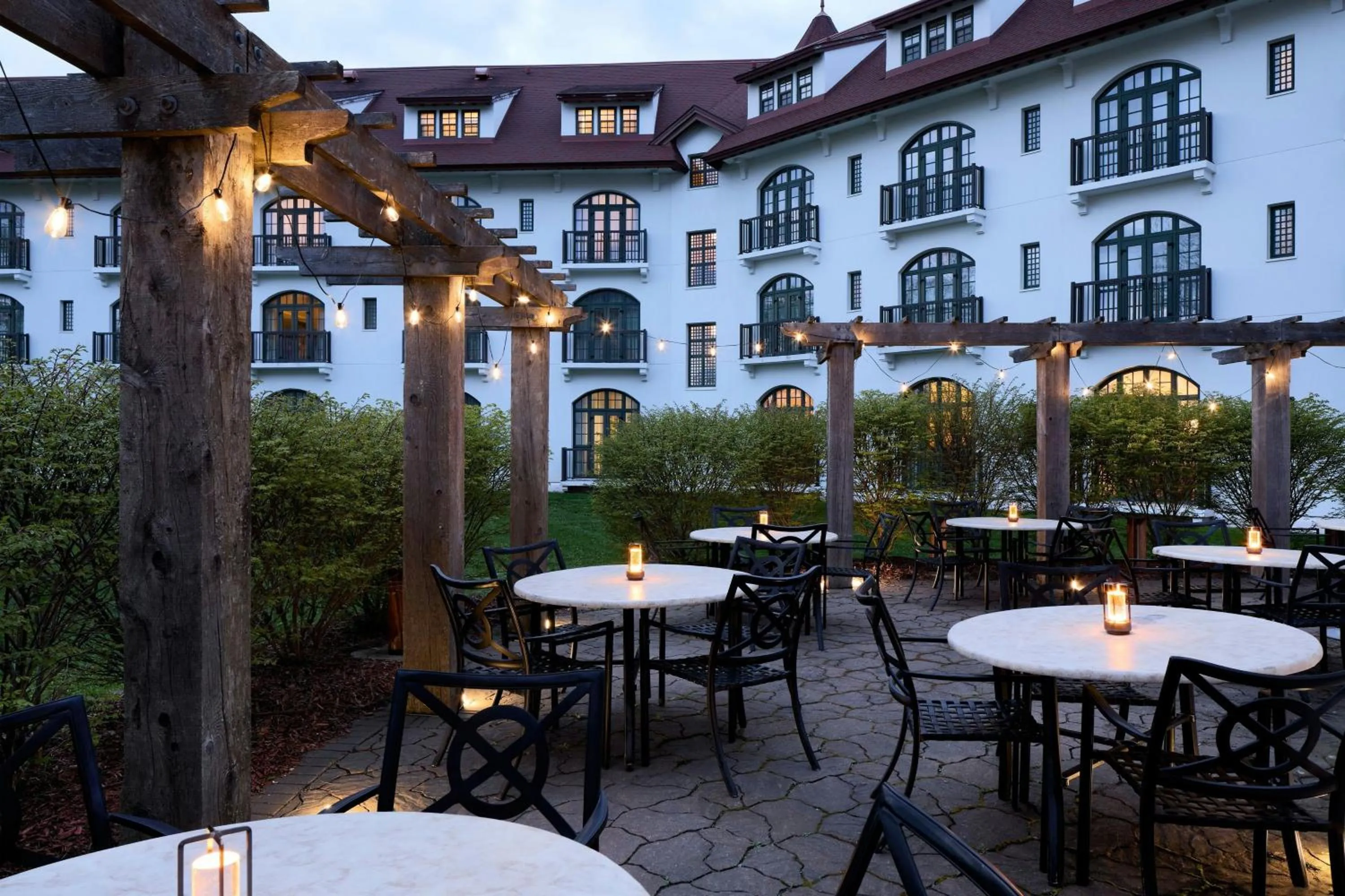 Restaurant/places to eat in The Algonquin Resort St. Andrews by-the-Sea, Autograph Collection