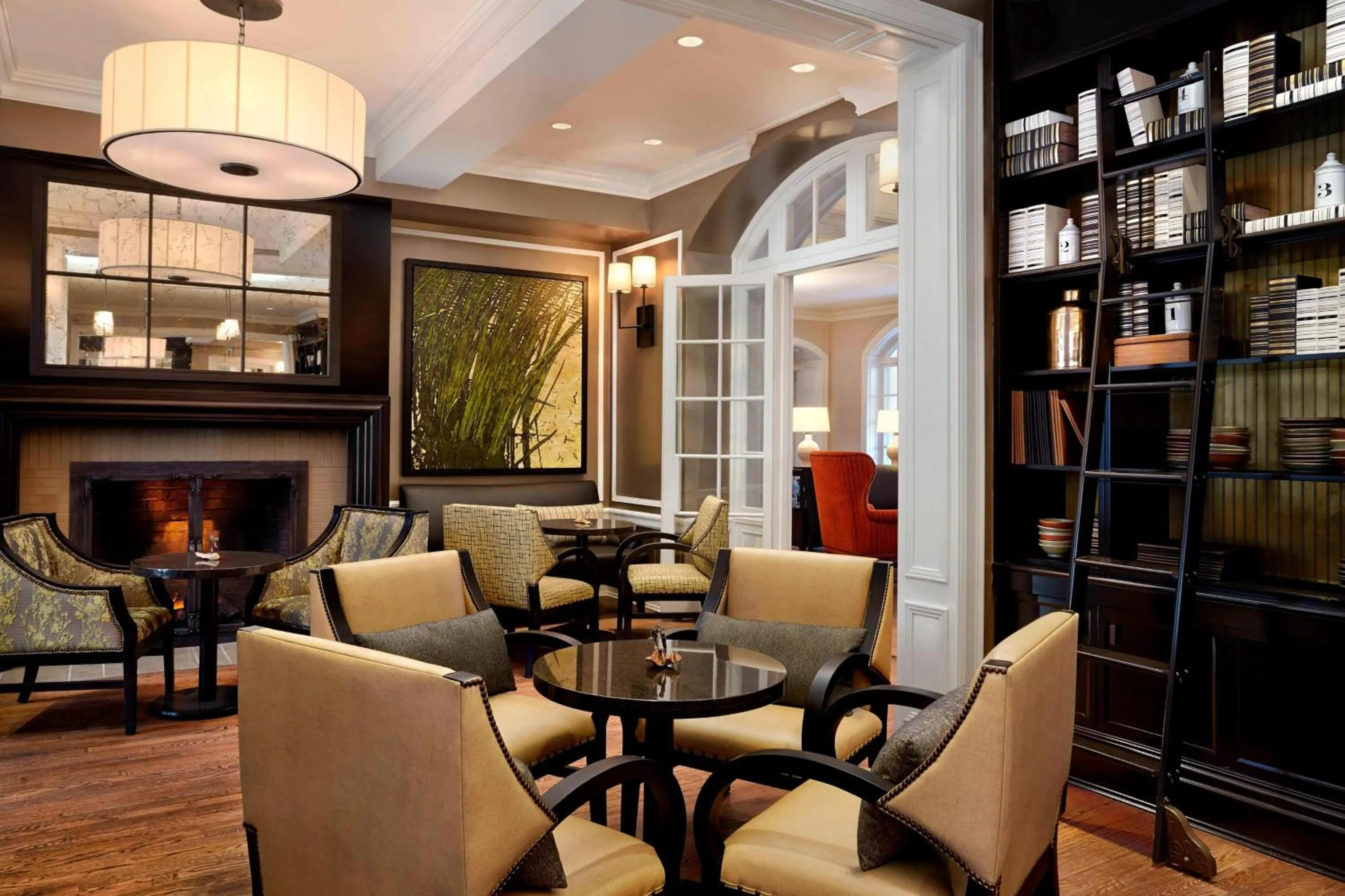 Lounge or bar in The Algonquin Resort St. Andrews by-the-Sea, Autograph Collection