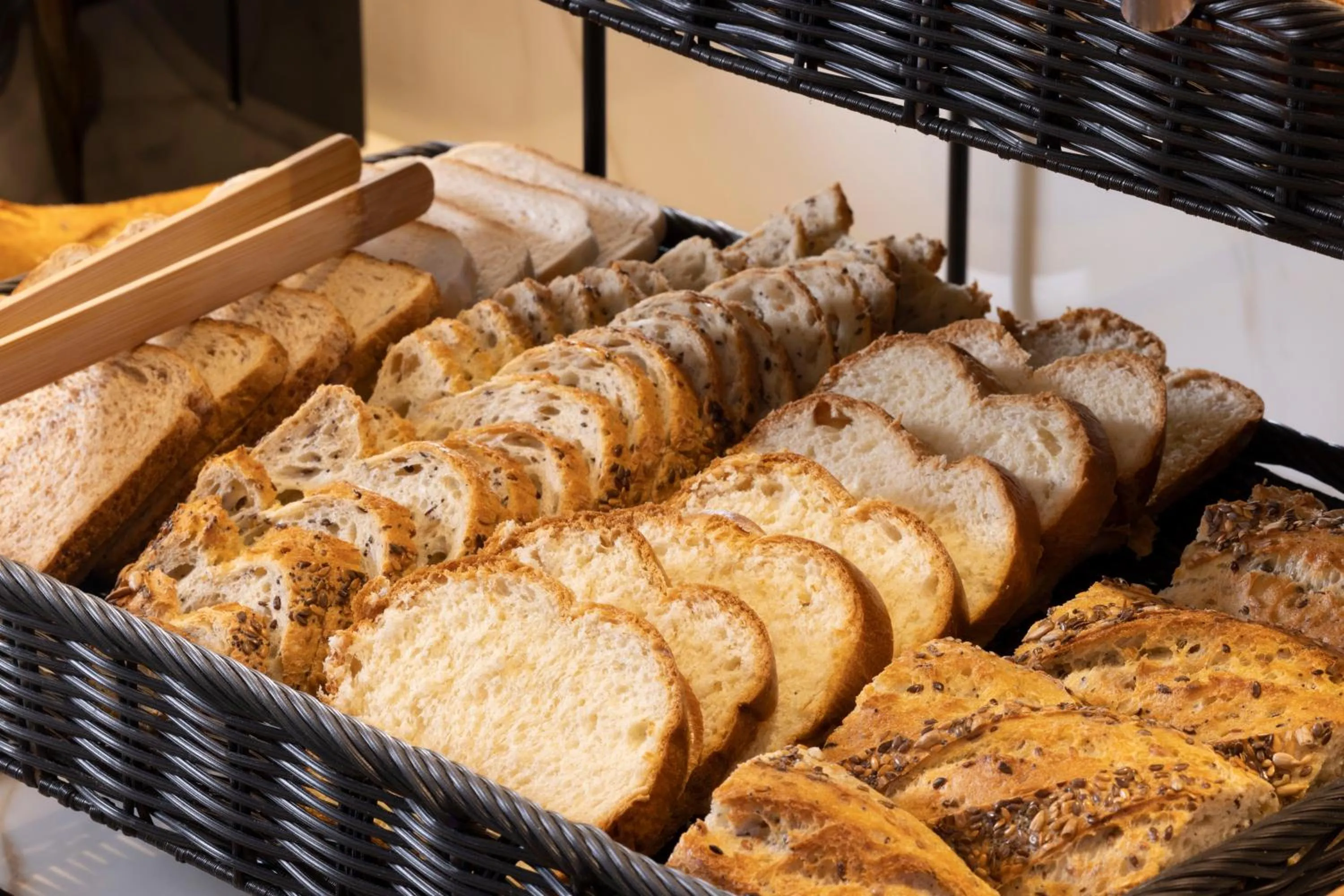 Buffet breakfast in Hôtel La Canopée