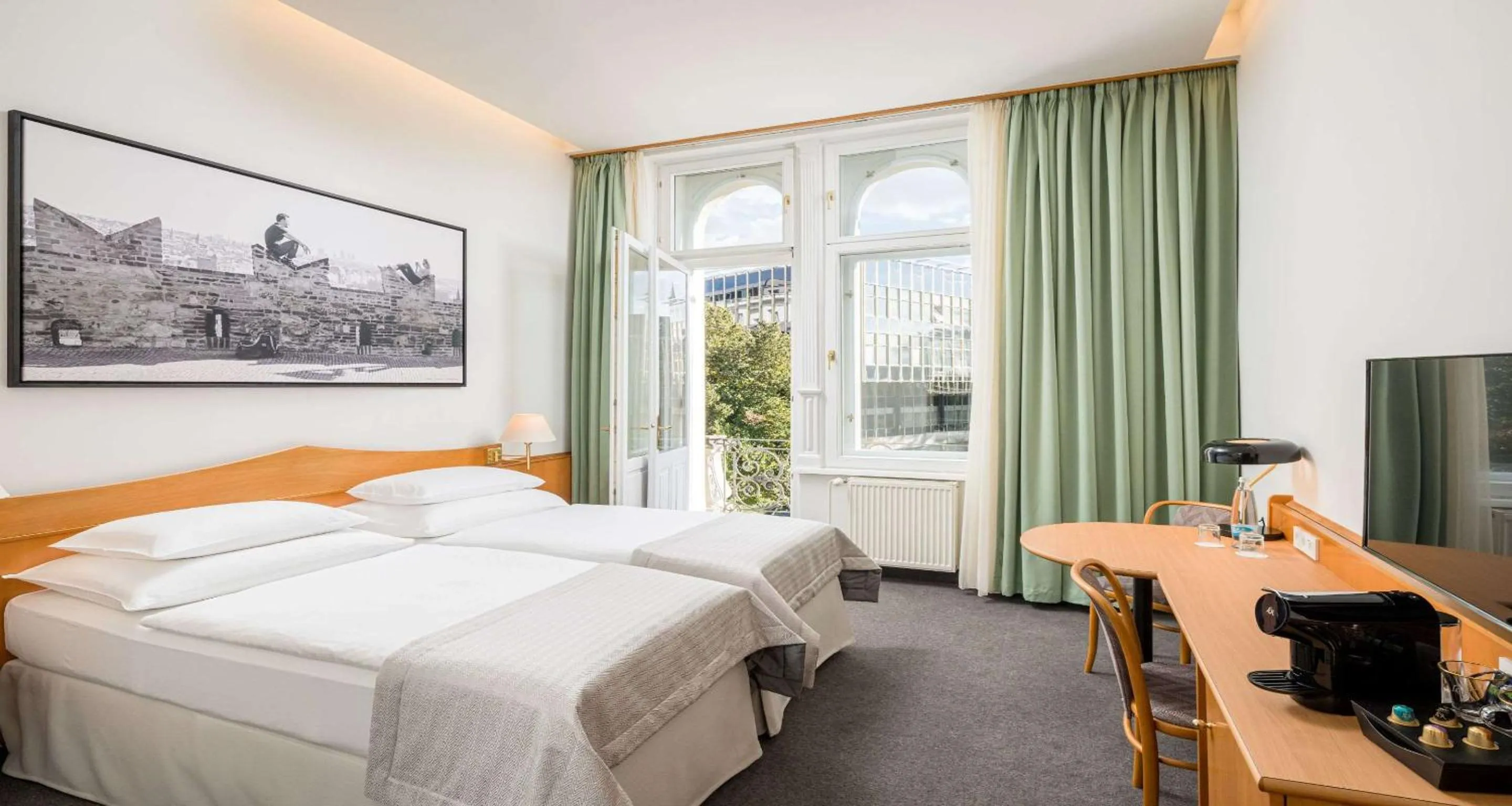 Bedroom, Bed in Best Western Hotel Moran