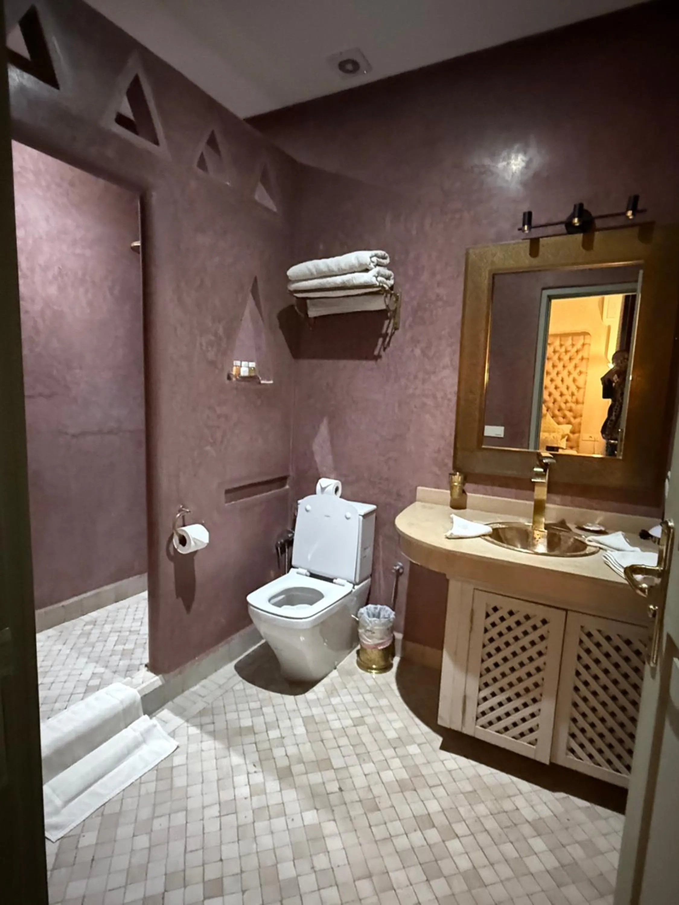 Bathroom in Riad Sultan Suleiman