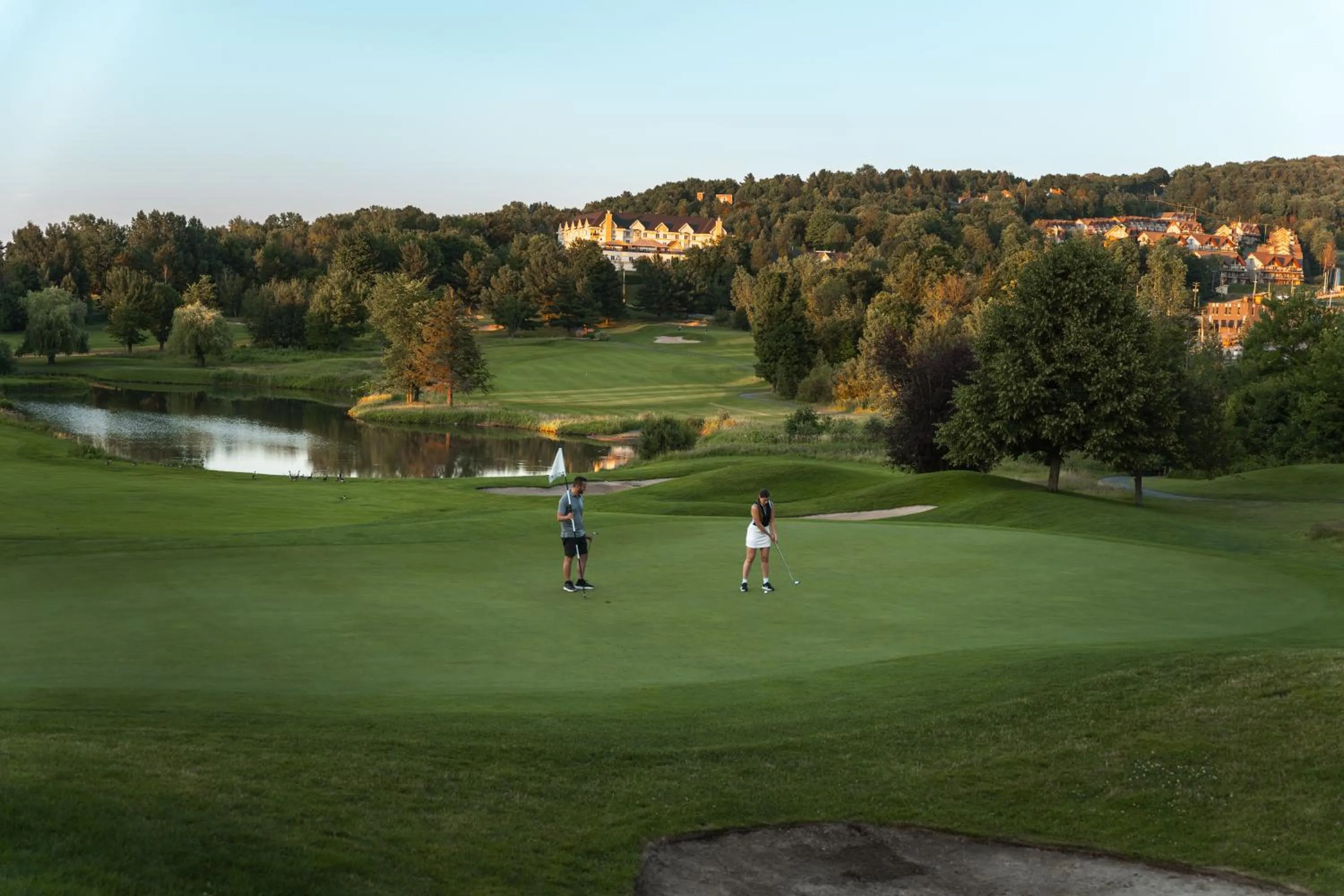 Golfcourse in Hotel Chateau Bromont