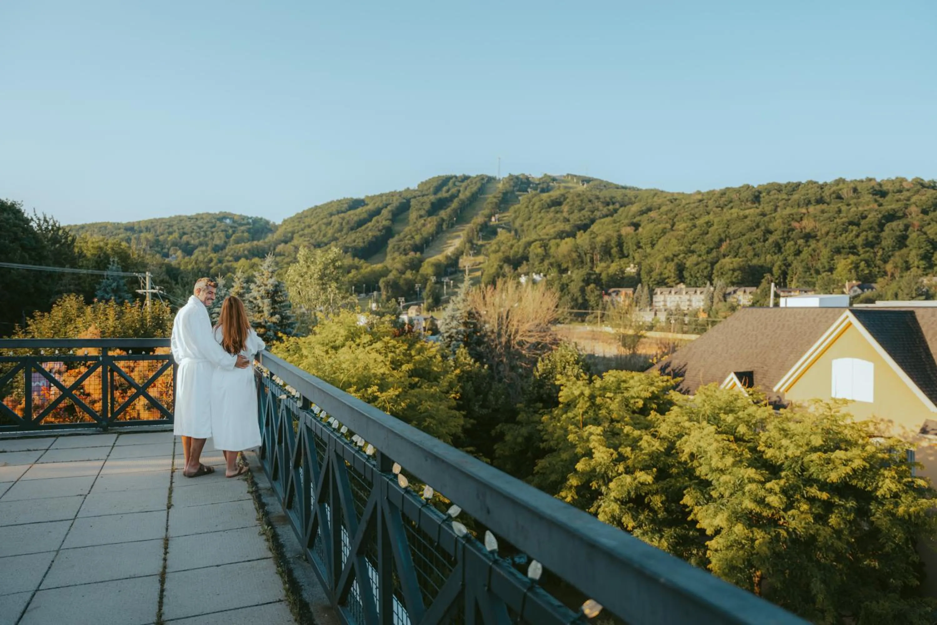 Patio in Hotel Chateau Bromont