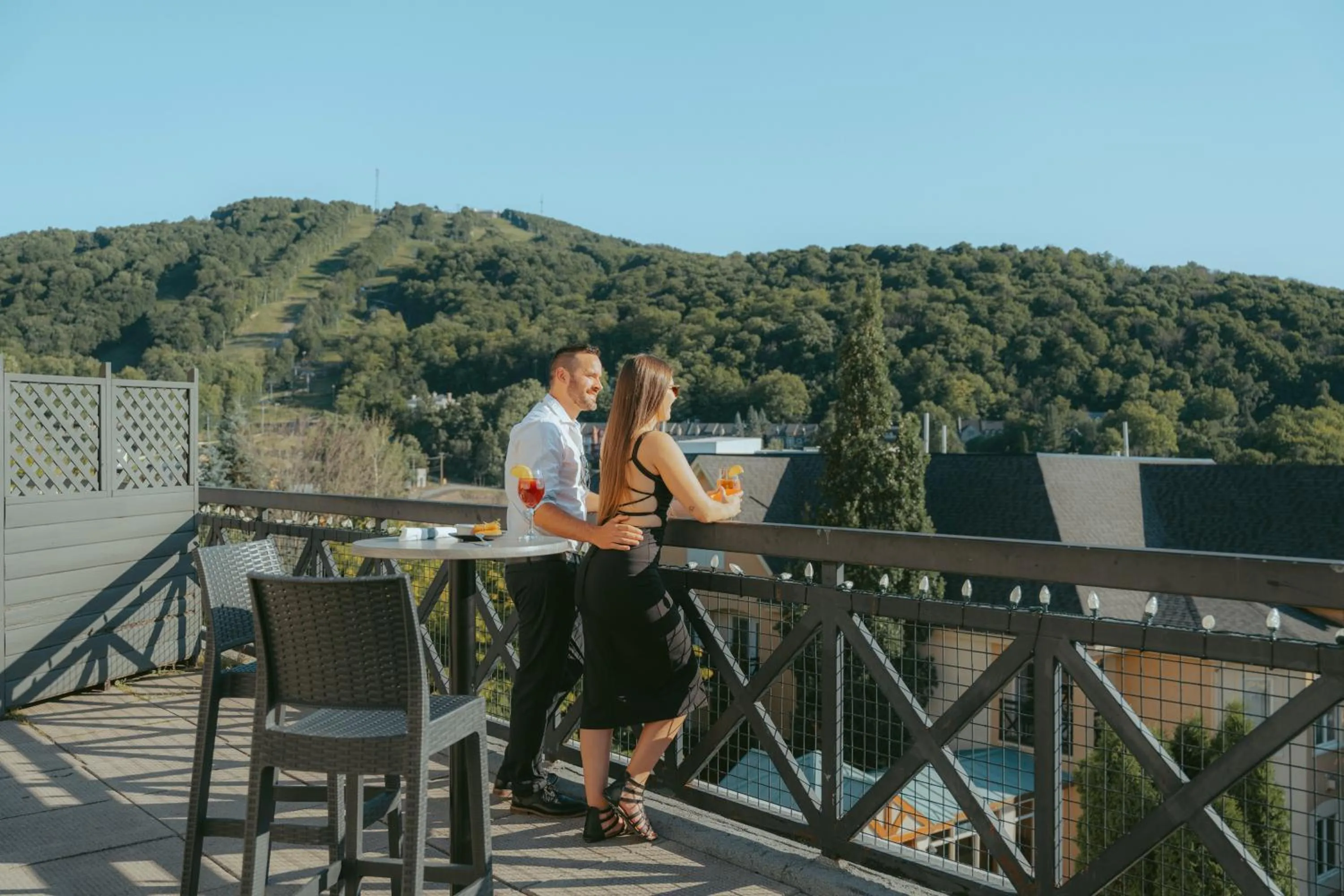 Patio in Hotel Chateau Bromont