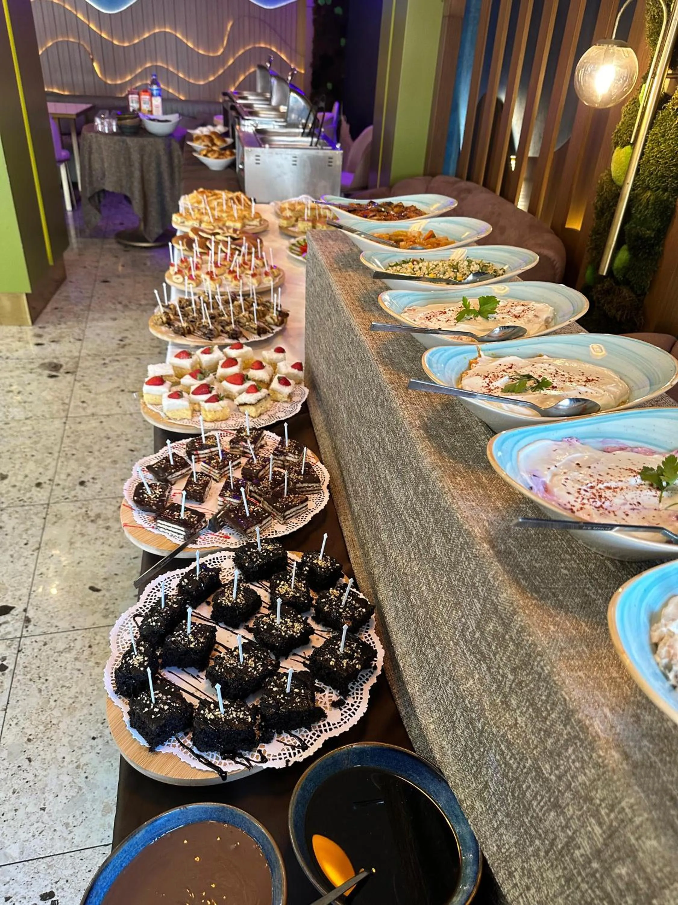 Restaurant/places to eat in Trabzon Gloria Suite Hotel