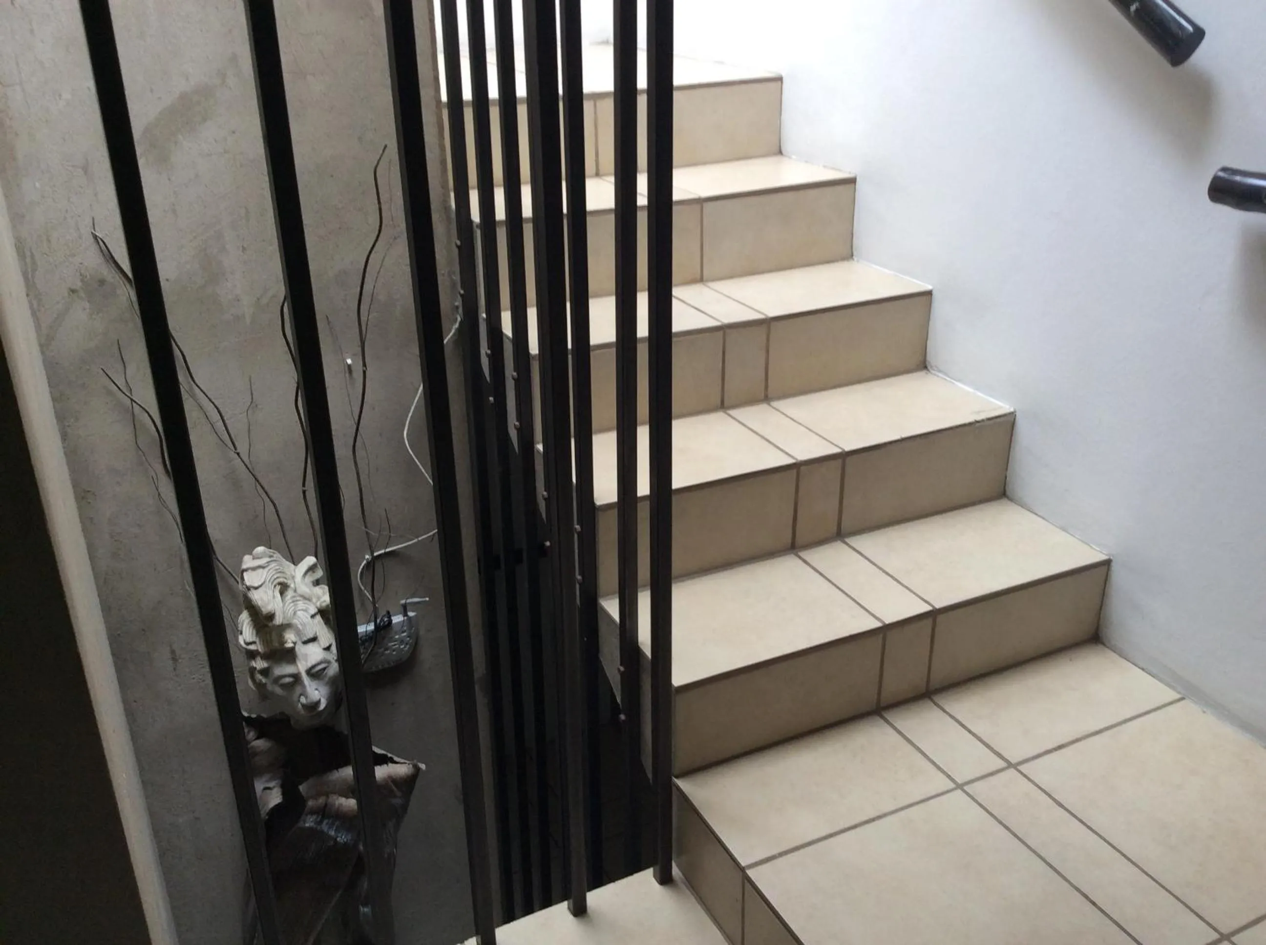 Area and facilities in Hotel Maya Rue