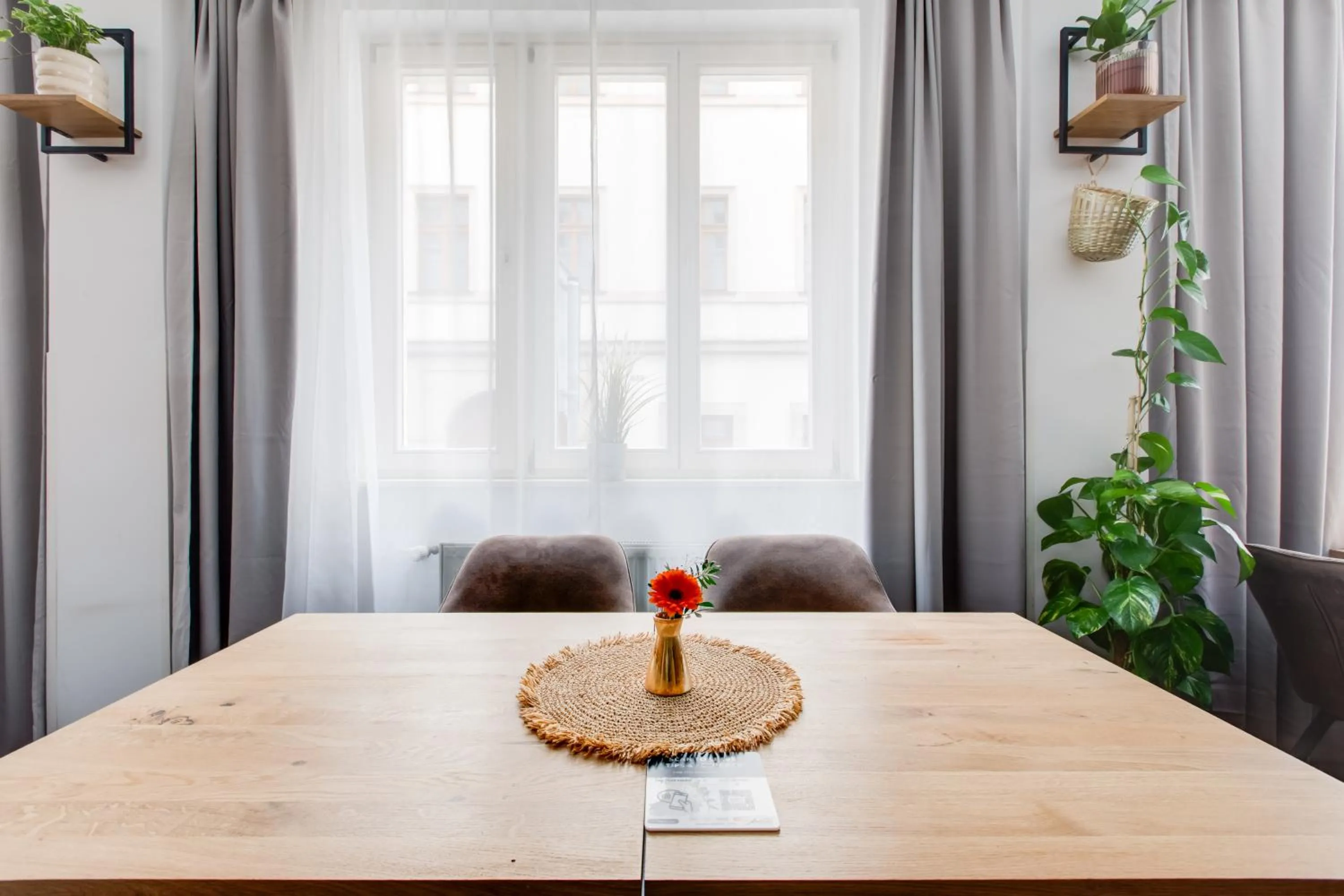 Seating area in Hotel Andante